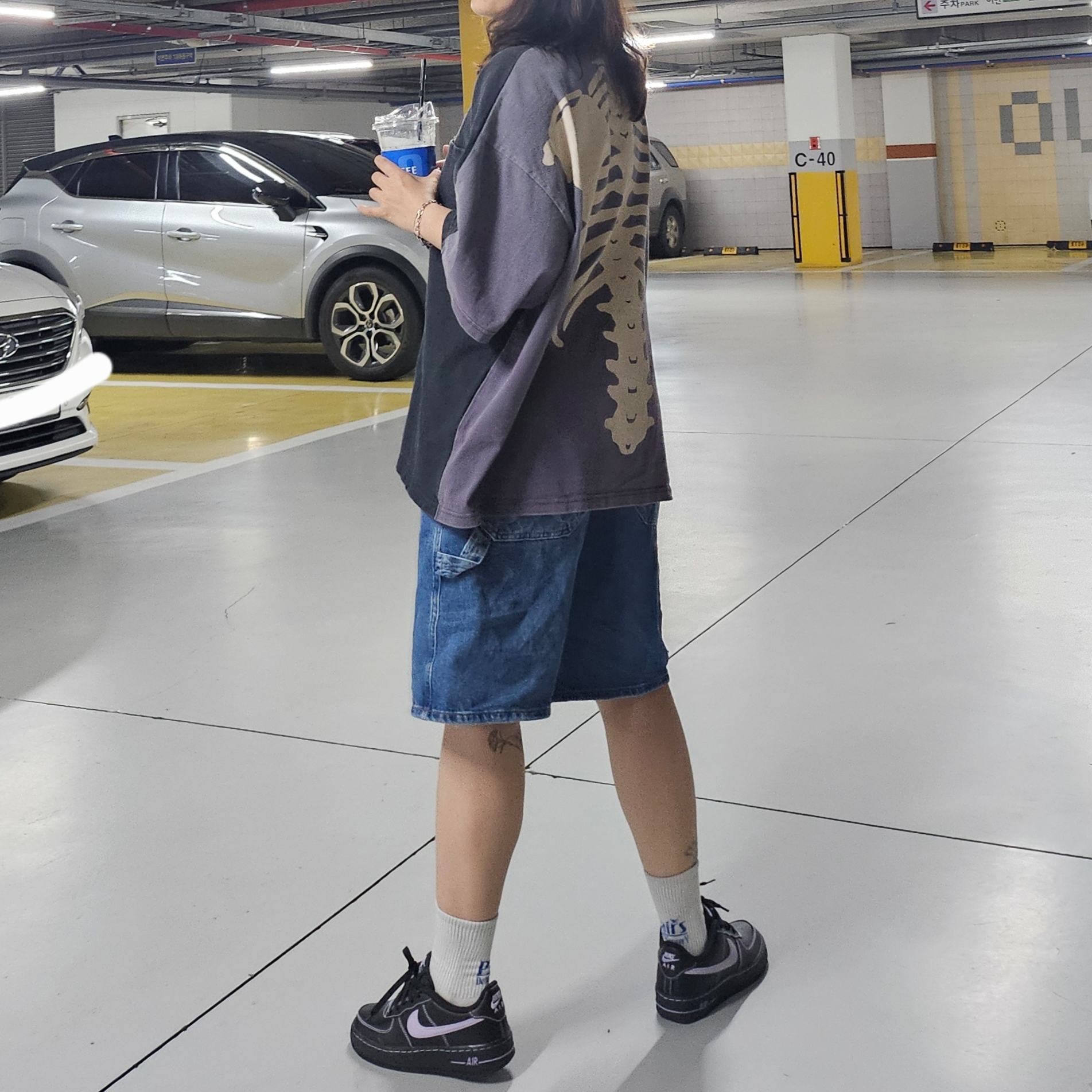 Kapital Cotton Sheeting Two Tone Big Pocket Bone T-Shirt Black Purple, (GS) Nike Air Force 1 LV8 4 Light Khaki Black 착용 스타일 - 2