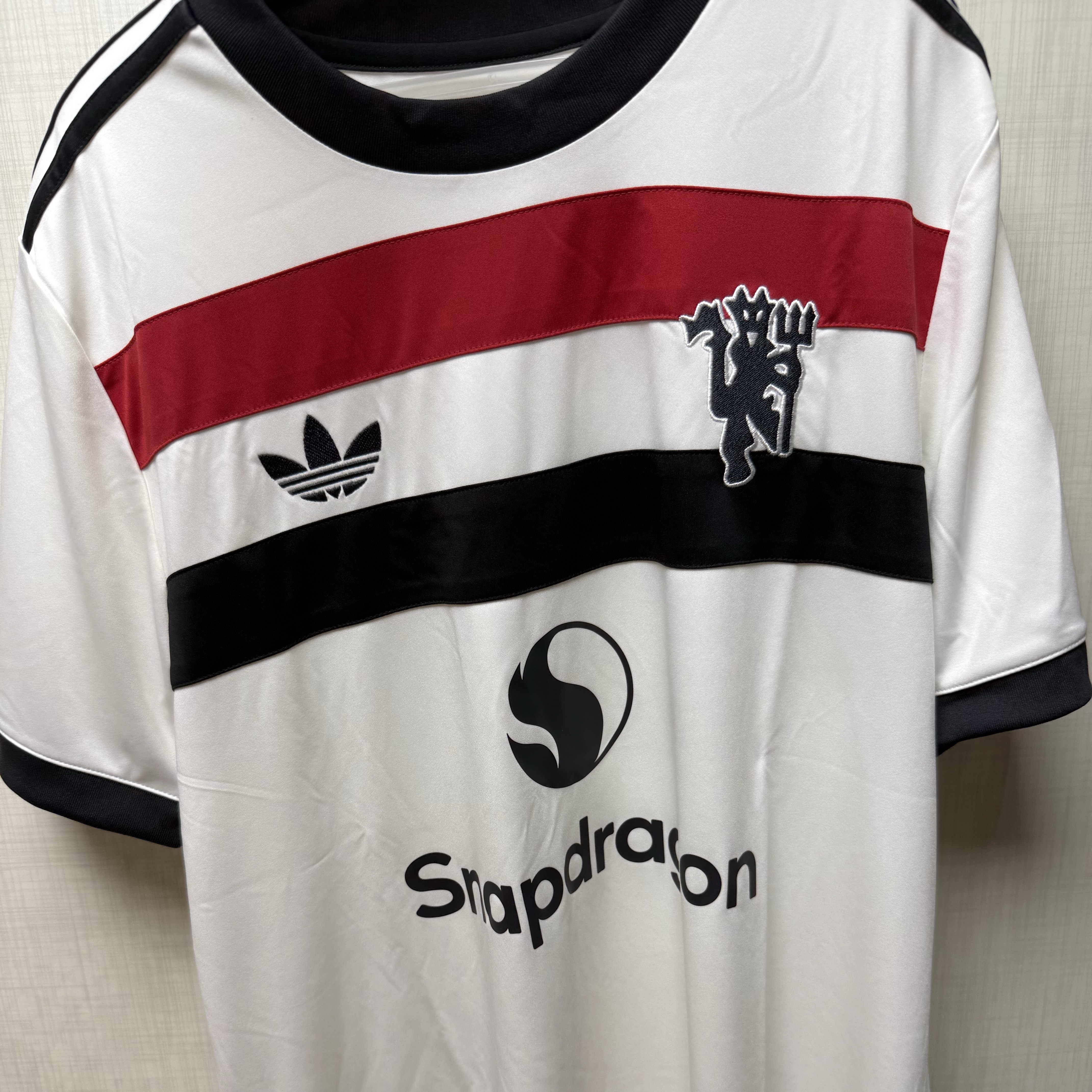 Adidas Manchester United 2024/25 3rd Jersey Off White - KR Sizing (Non Marking Ver.) 착용 스타일