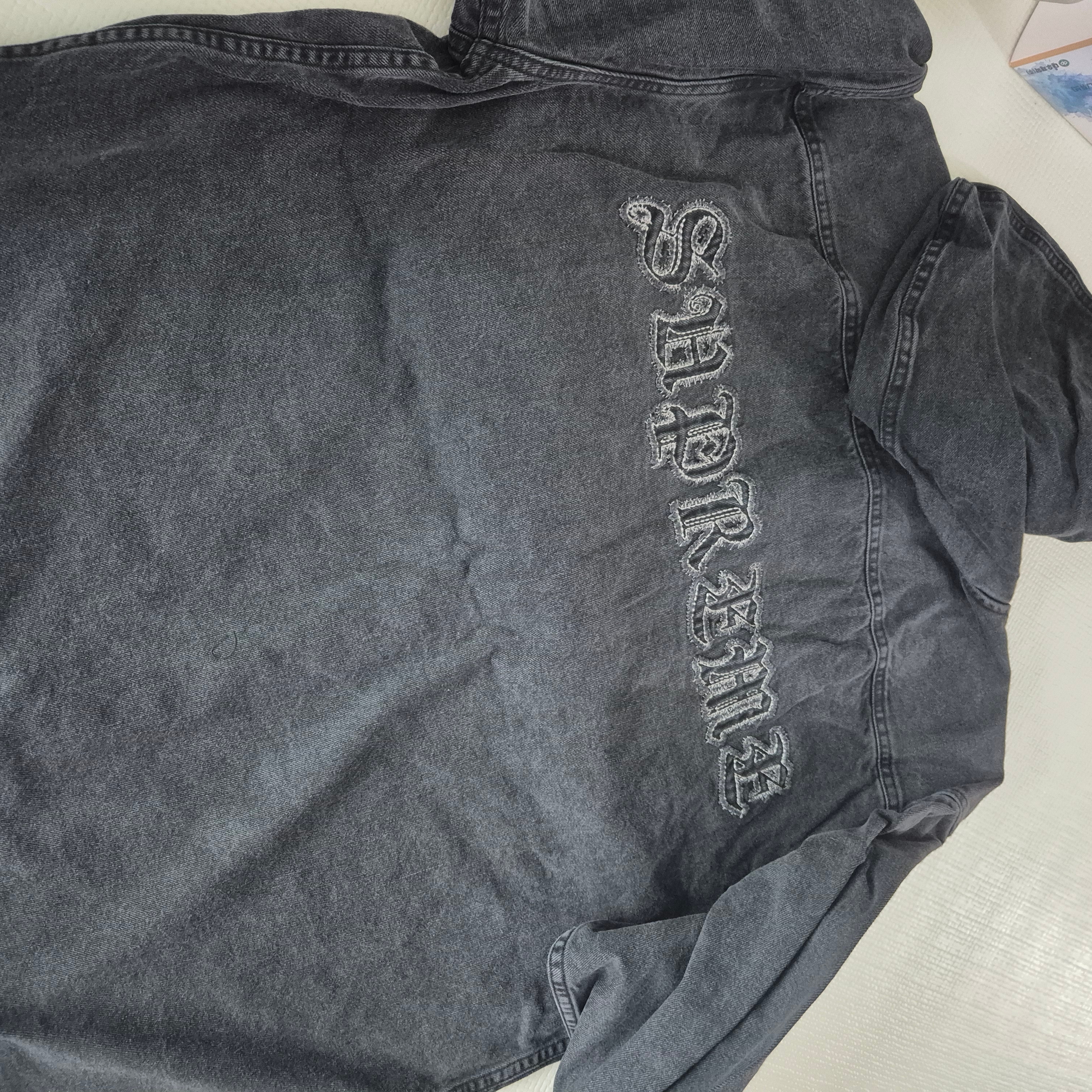 Supreme Hooded Denim Shirt Black - 25SS, Nike x Stussy Air Zoom Spiridon Cage 2 Fossil 착용 스타일 - 8