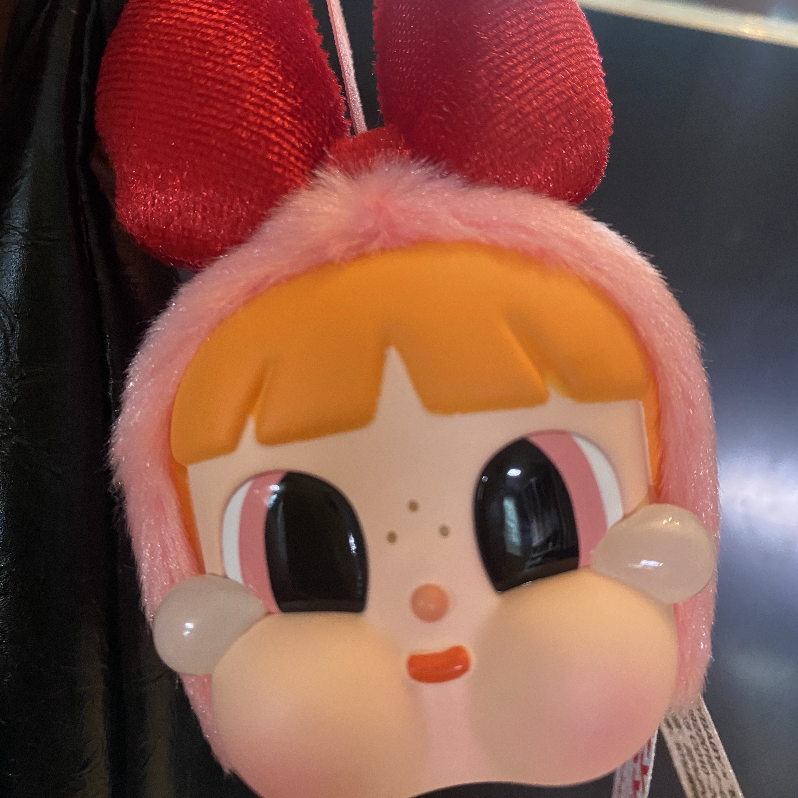 Pop Mart Crybaby x Powerpuff Girls Series Keyring Sealed Case (1 Blind Box) 착용 스타일