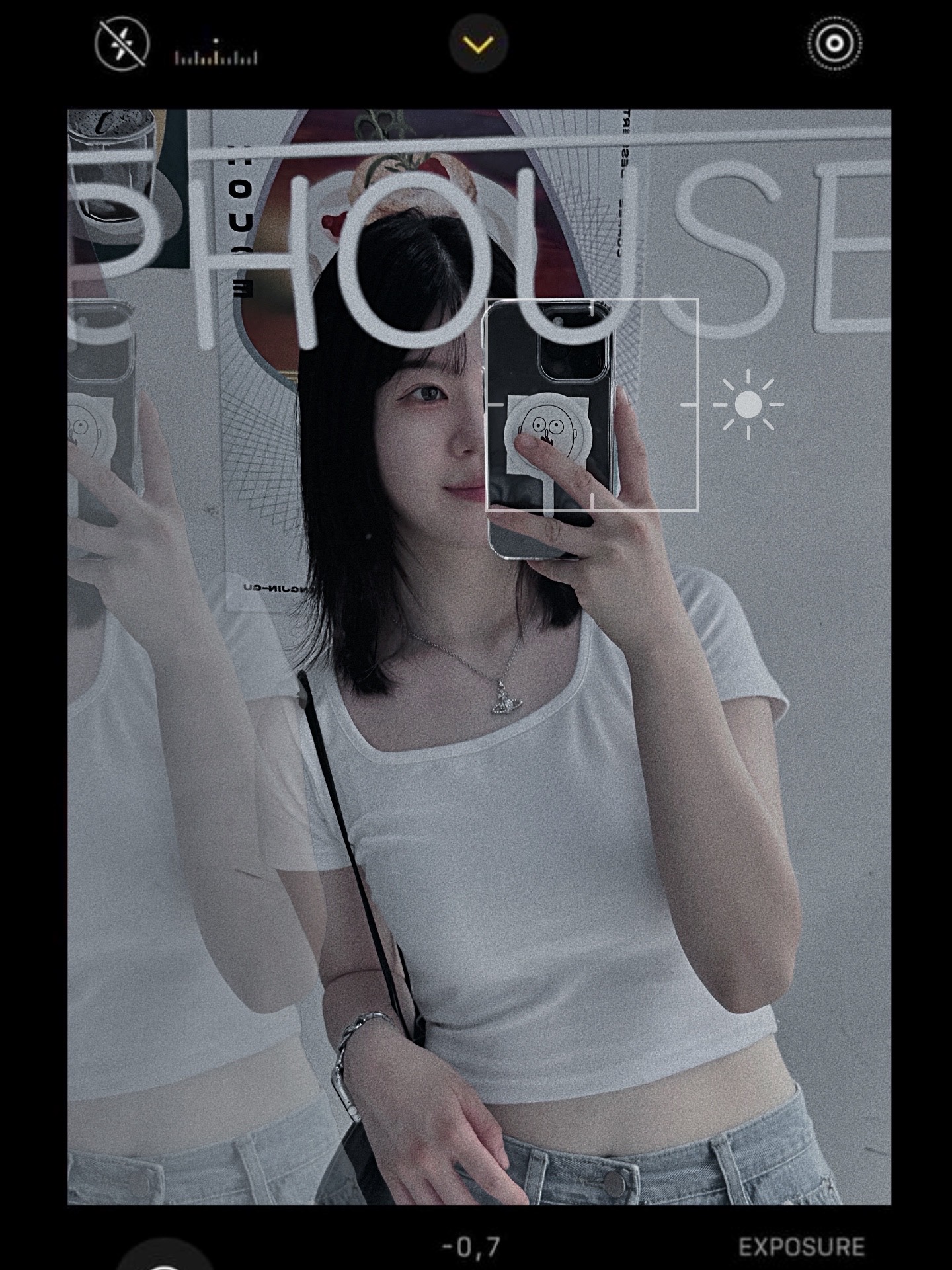 Vivienne Westwood Mayfair Bas Relief Pendant Silver 착용 스타일 - 2