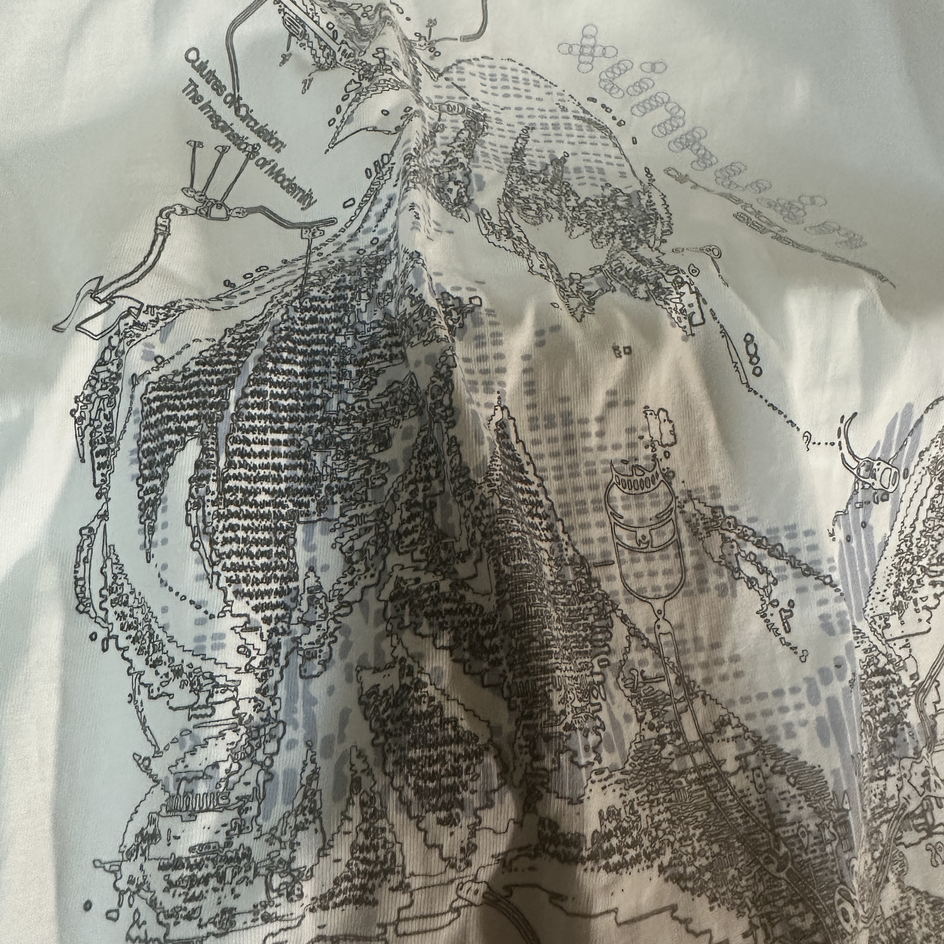 Sansan Gear Xunhuan T-Shirt White 착용 스타일