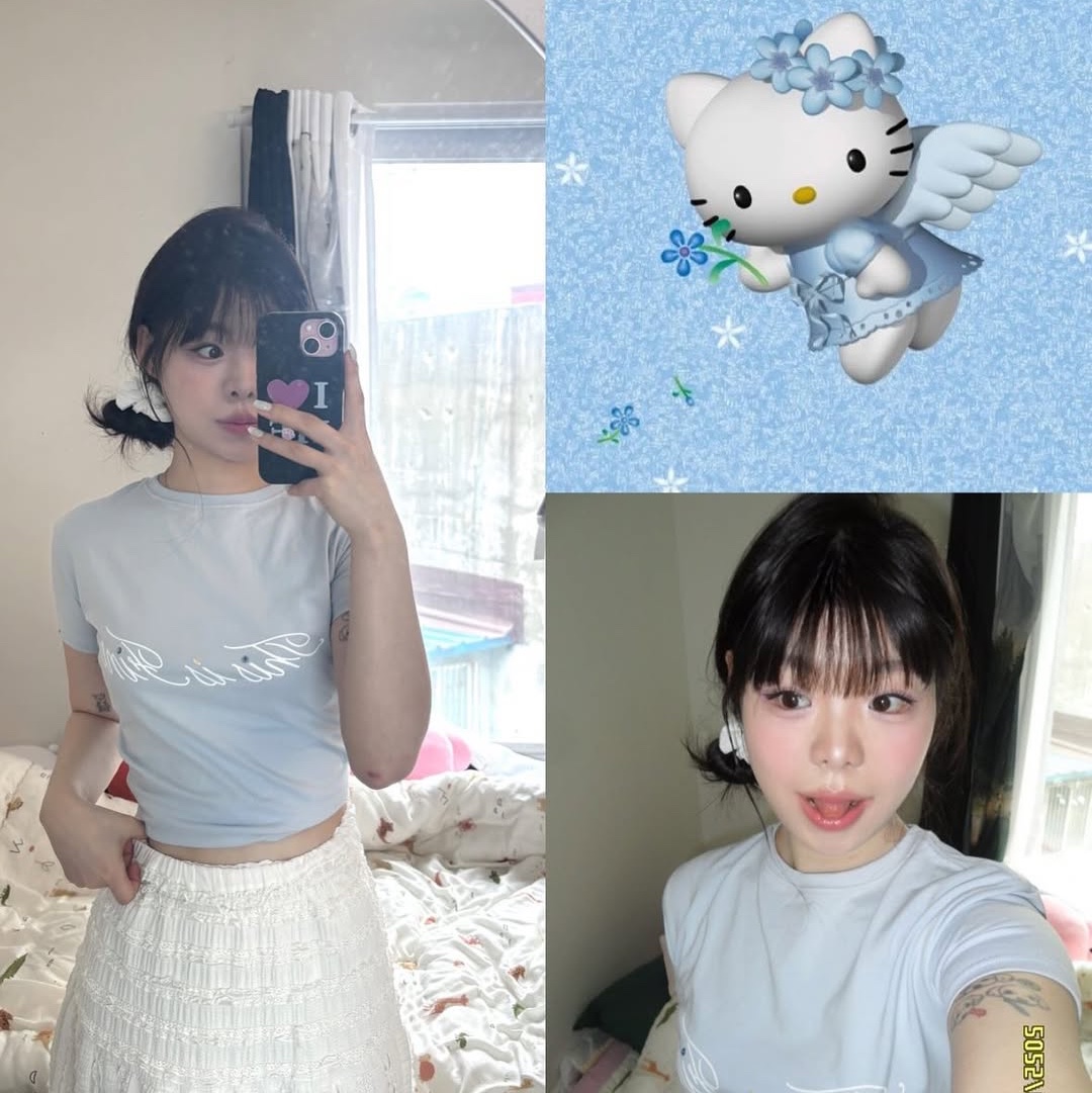 THIS IS FINE Cropped Signature Tee Sky 착용 스타일 - 2