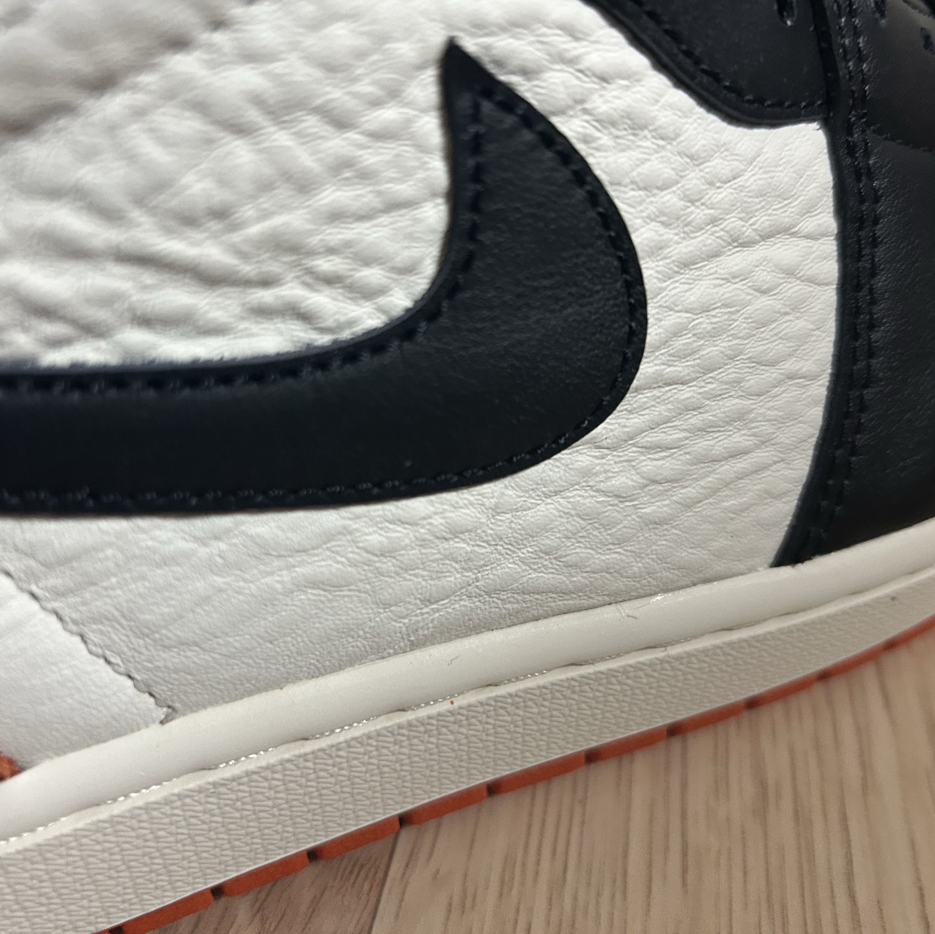 Jordan 1 Retro High OG Shattered Backboard 착용 스타일