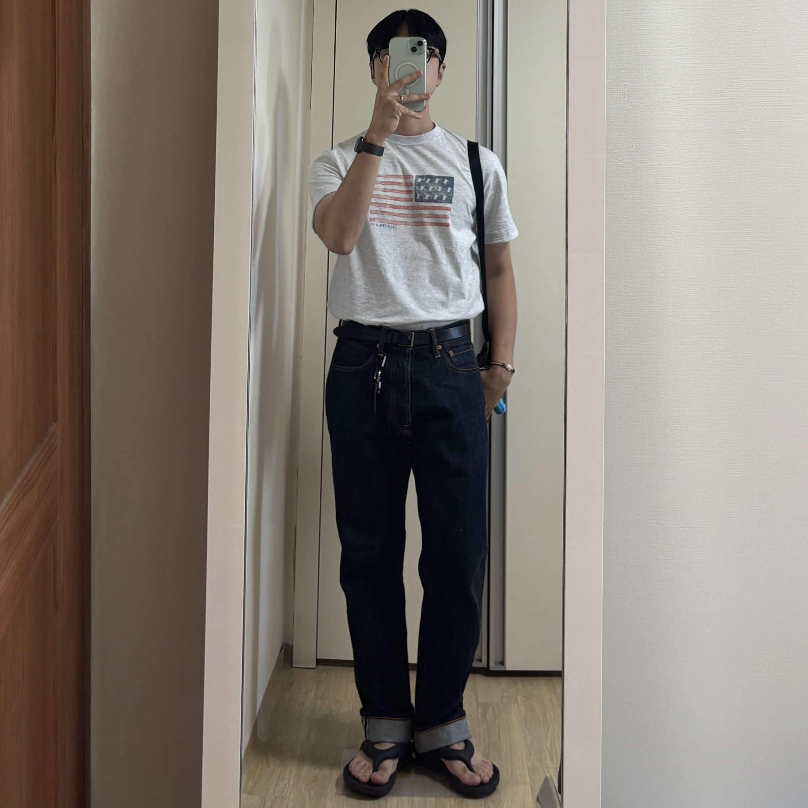 New Balance x Taw&Toe Flip Flop Black 착용 스타일 - 1