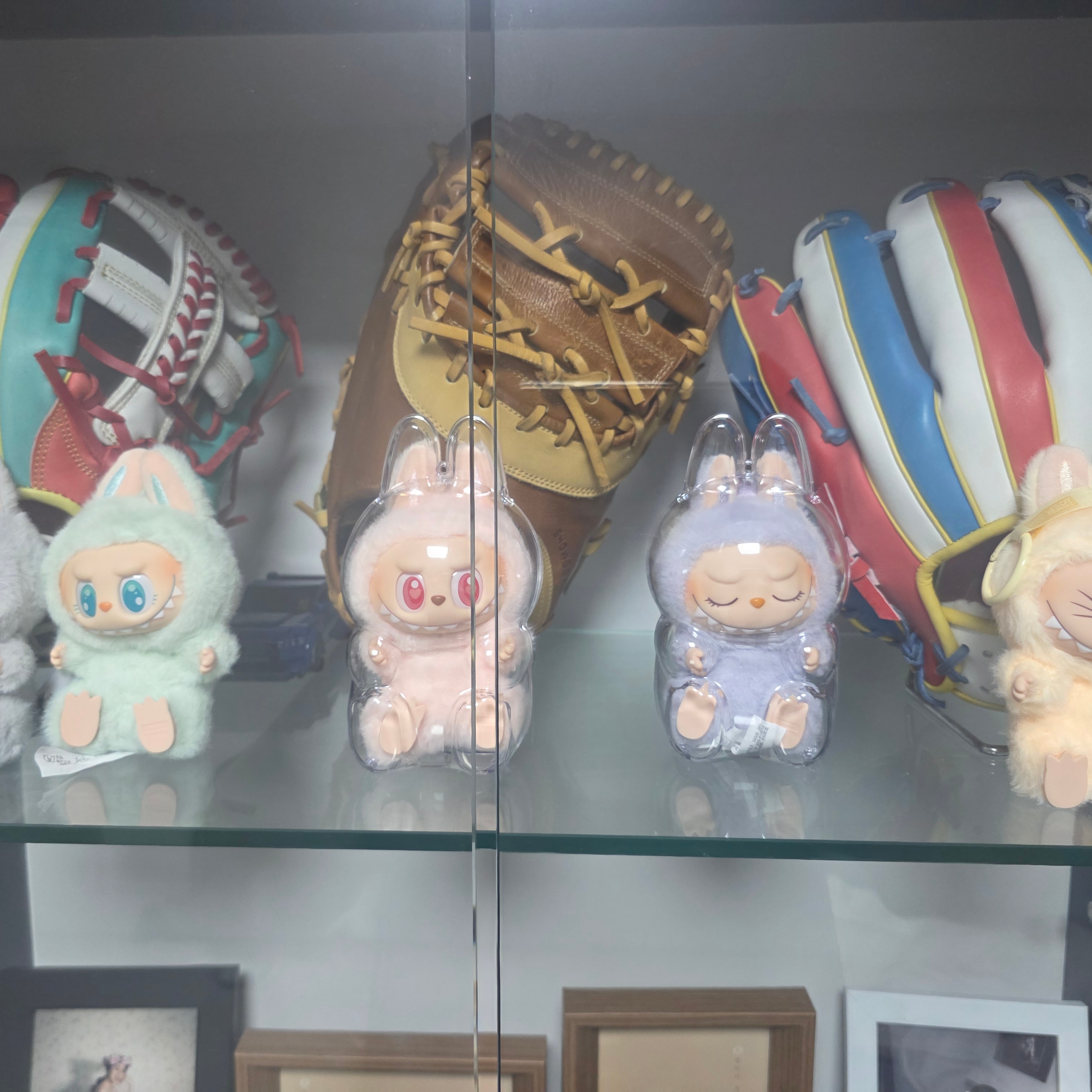 Pop Mart Labubu Let's Play Together Doll Series Sealed Case (6 Blind Boxes) 착용 스타일
