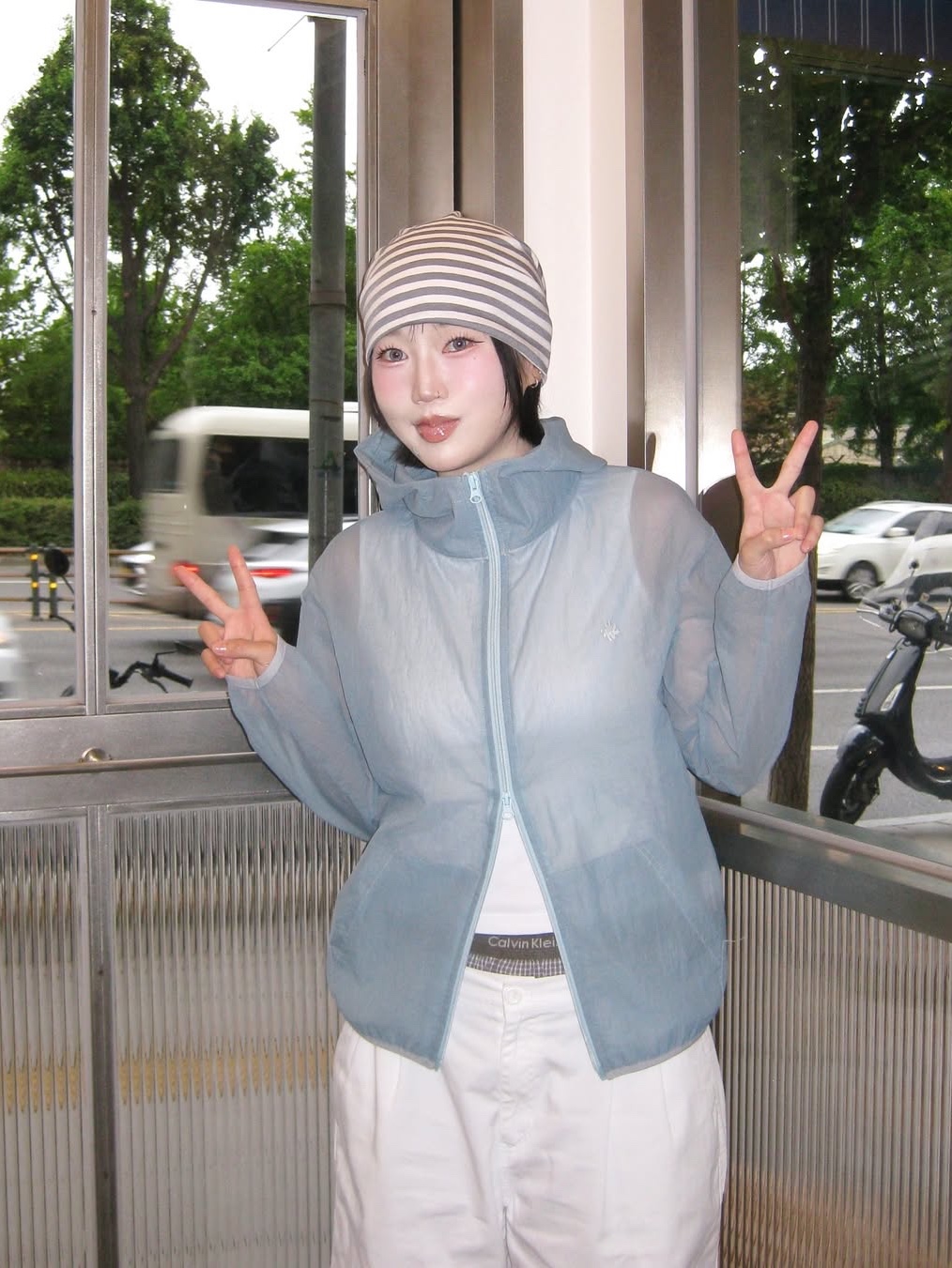 SLOW RECORD HOUSE Unisex Mesh Lightweight Jacket Skyblue 착용 스타일 - 4