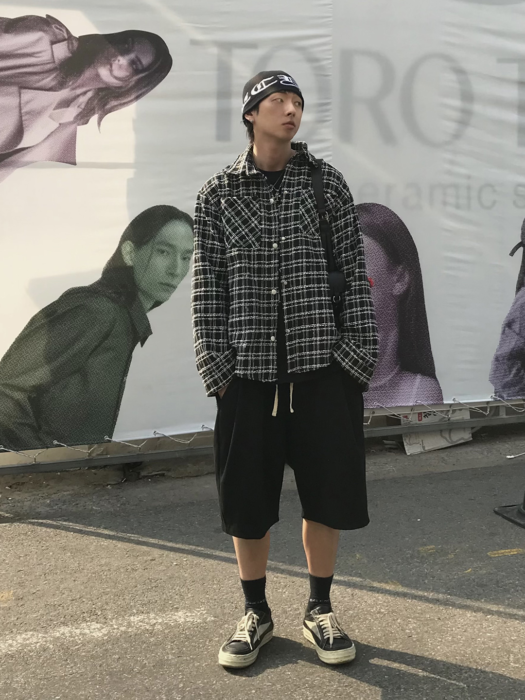 Knitted Bermuda Traning Half Pants Black 착용 스타일