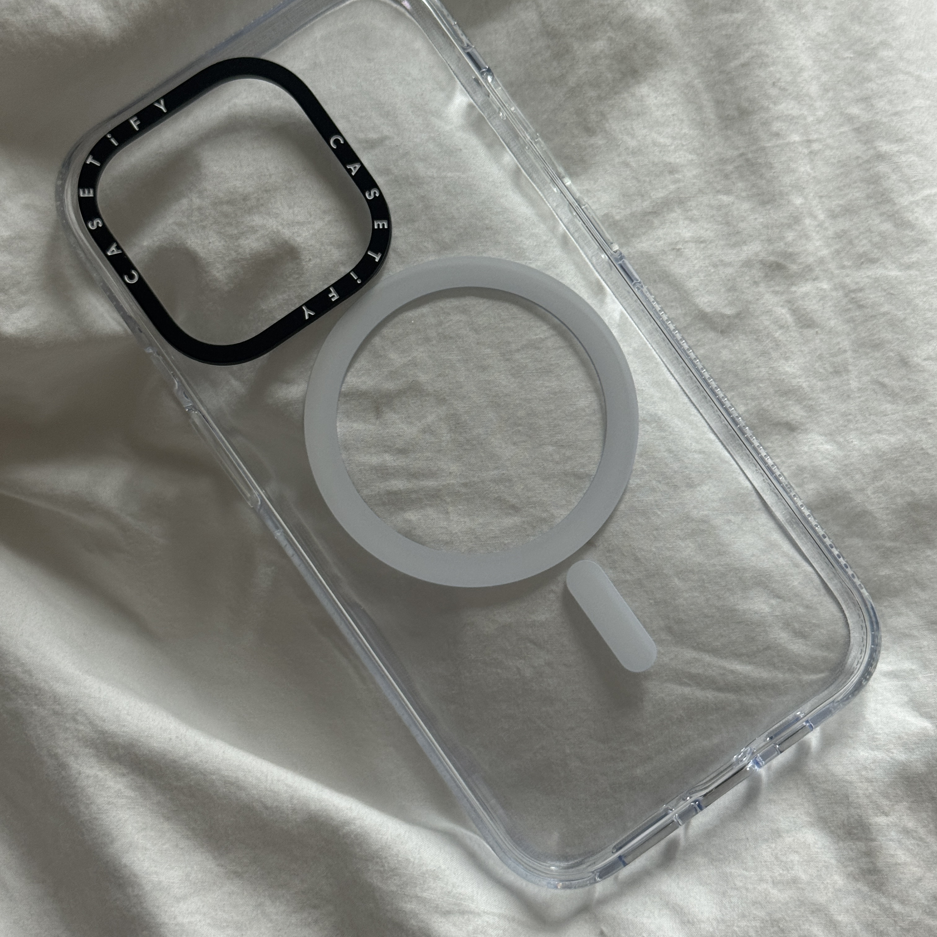 Casetify iPhone Custom Phone MagSafe Case Clear 착용 스타일