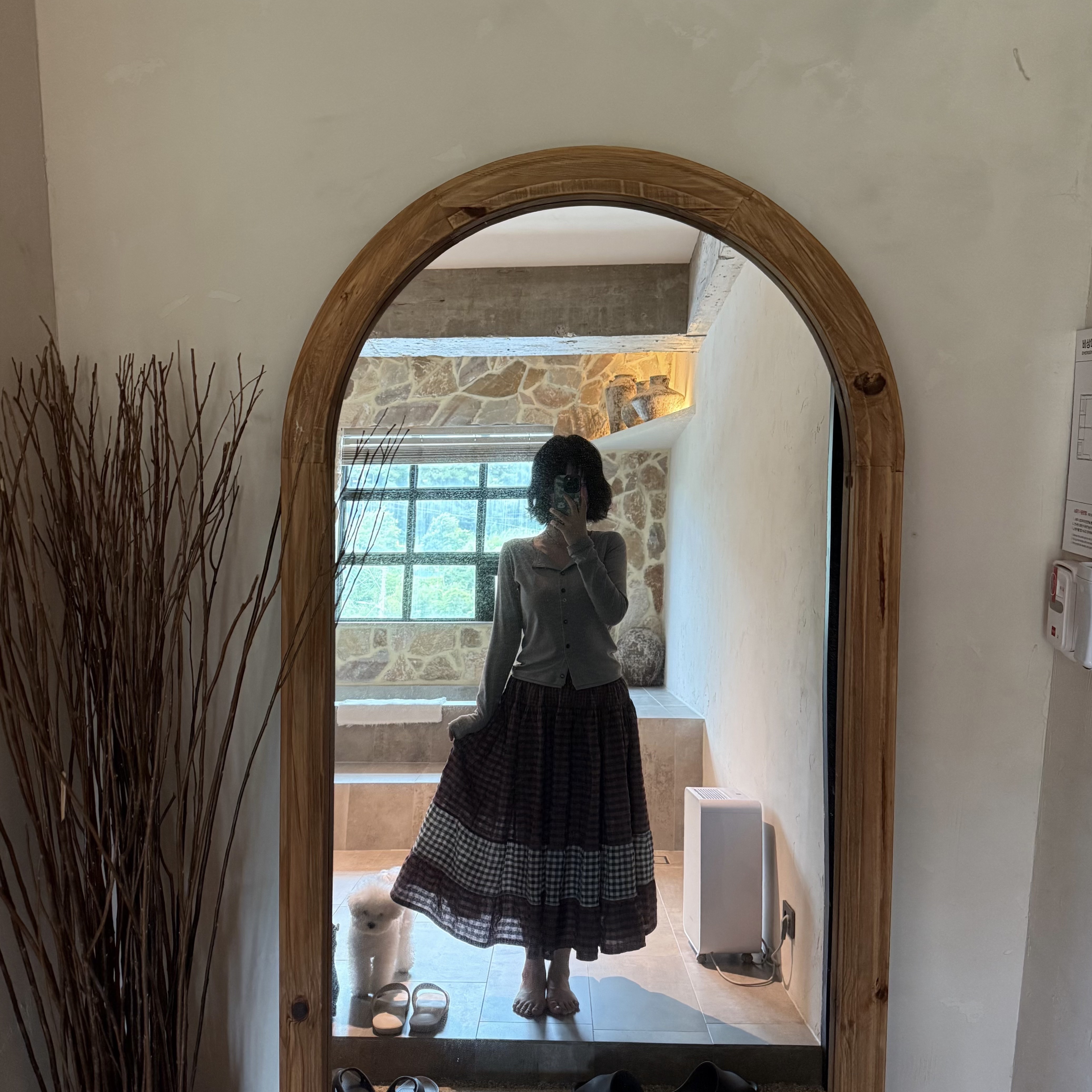 COYSEIO Mori Check Skirt Pink 착용 스타일 - 1