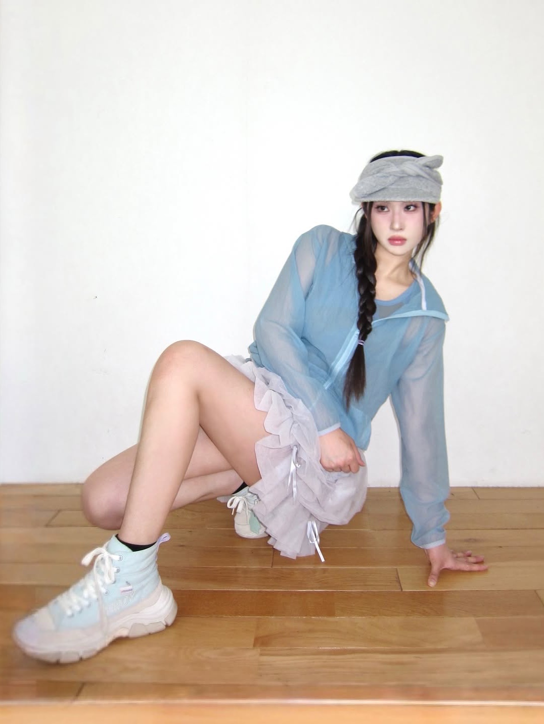 SLOW RECORD HOUSE Unisex Mesh Lightweight Jacket Skyblue 착용 스타일 - 9
