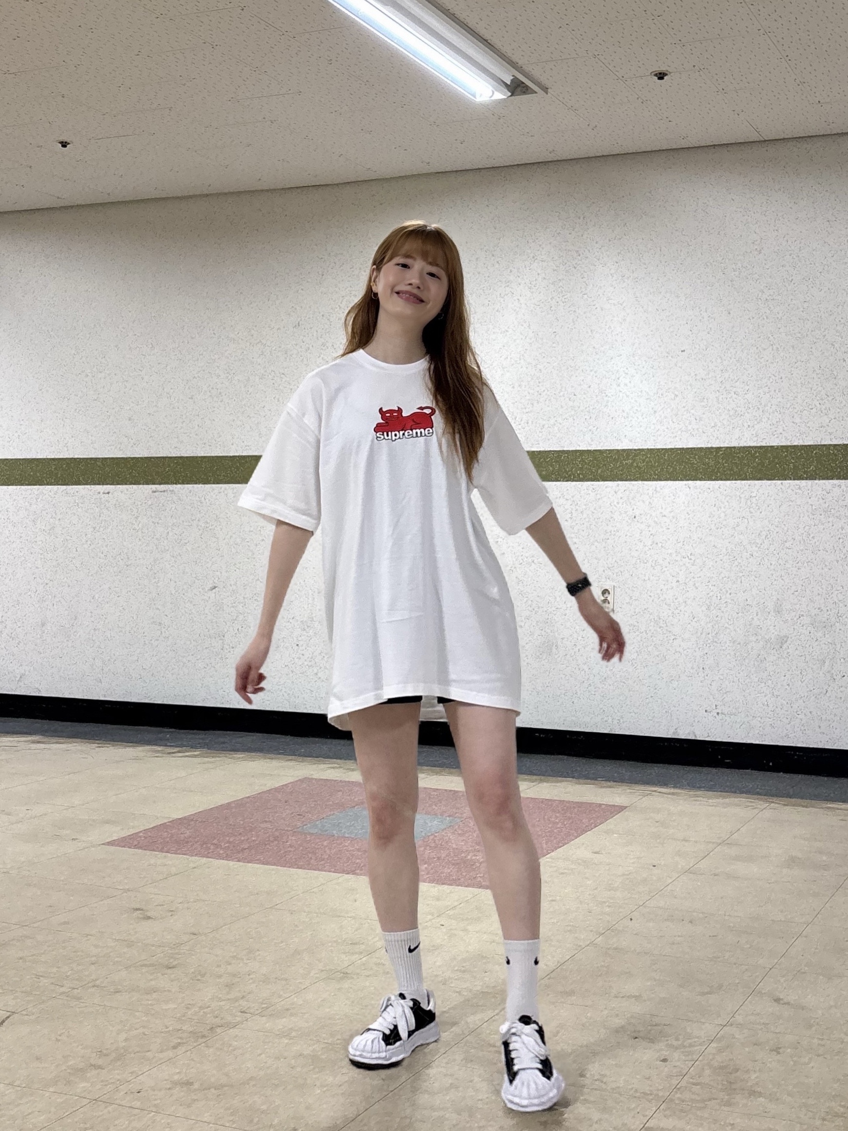 Supreme x Toy Machine Devil Cat T-Shirt White - 24SS, Maison Mihara Yasuhiro Blakey OG Sole Canvas Low-top Sneakers Black White 착용 스타일 - 5