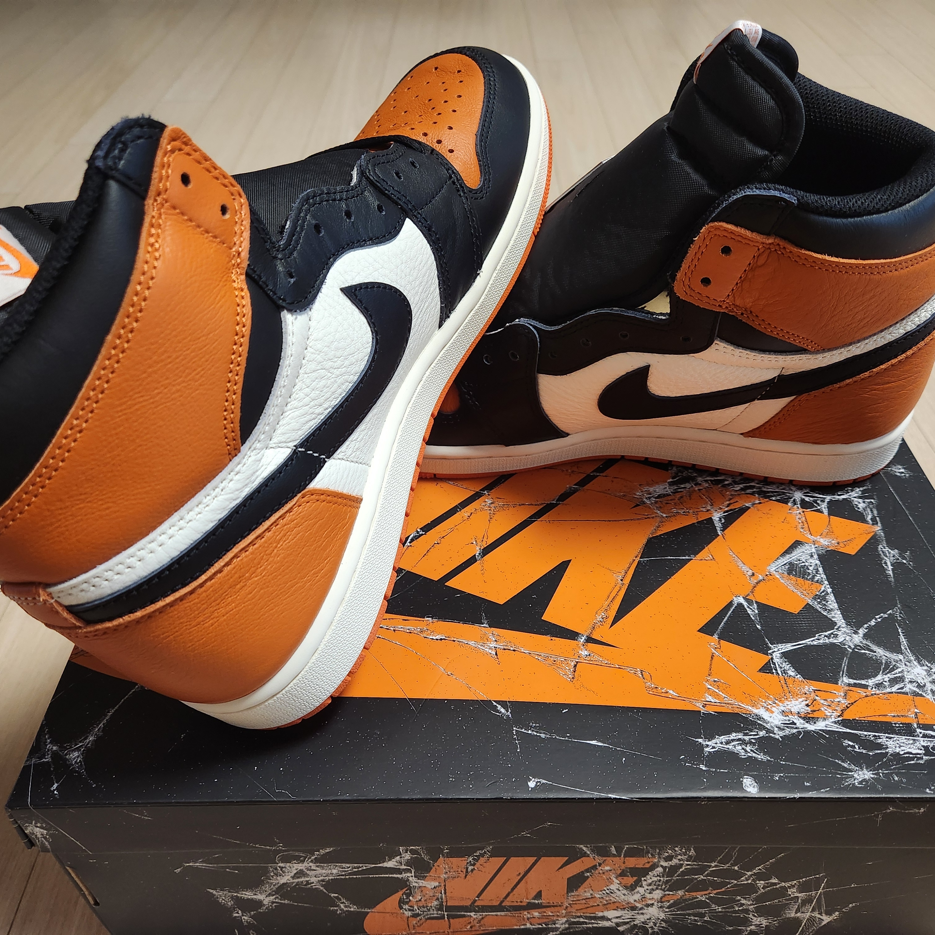 Jordan 1 Retro High OG Shattered Backboard 착용 스타일 - 3