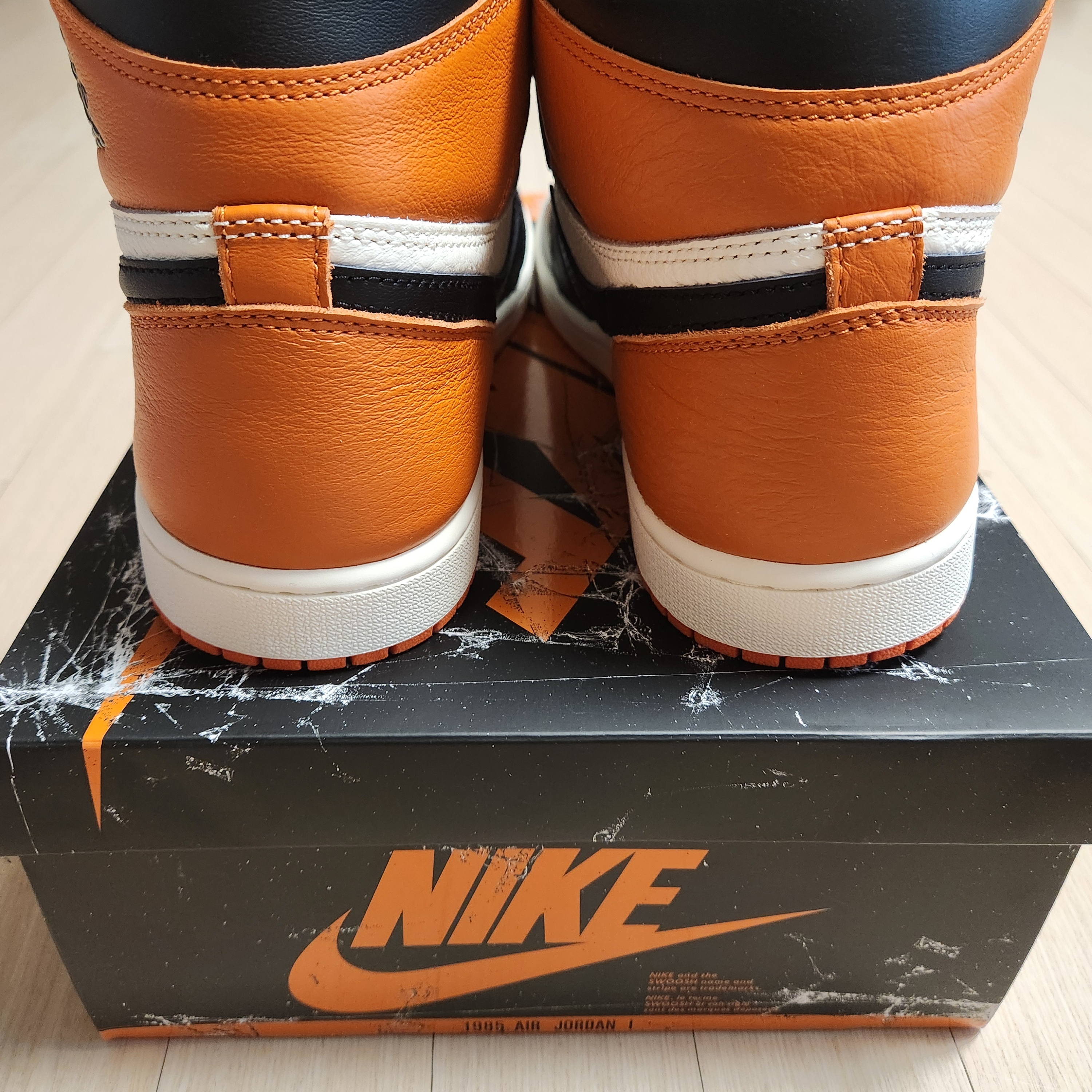 Jordan 1 Retro High OG Shattered Backboard 착용 스타일 - 7