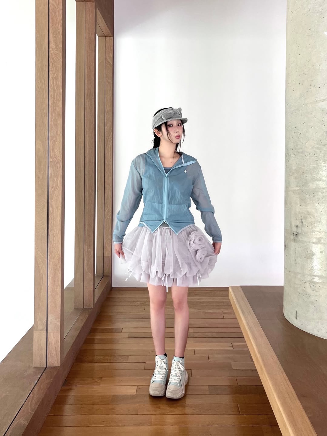 SLOW RECORD HOUSE Unisex Mesh Lightweight Jacket Skyblue 착용 스타일 - 8