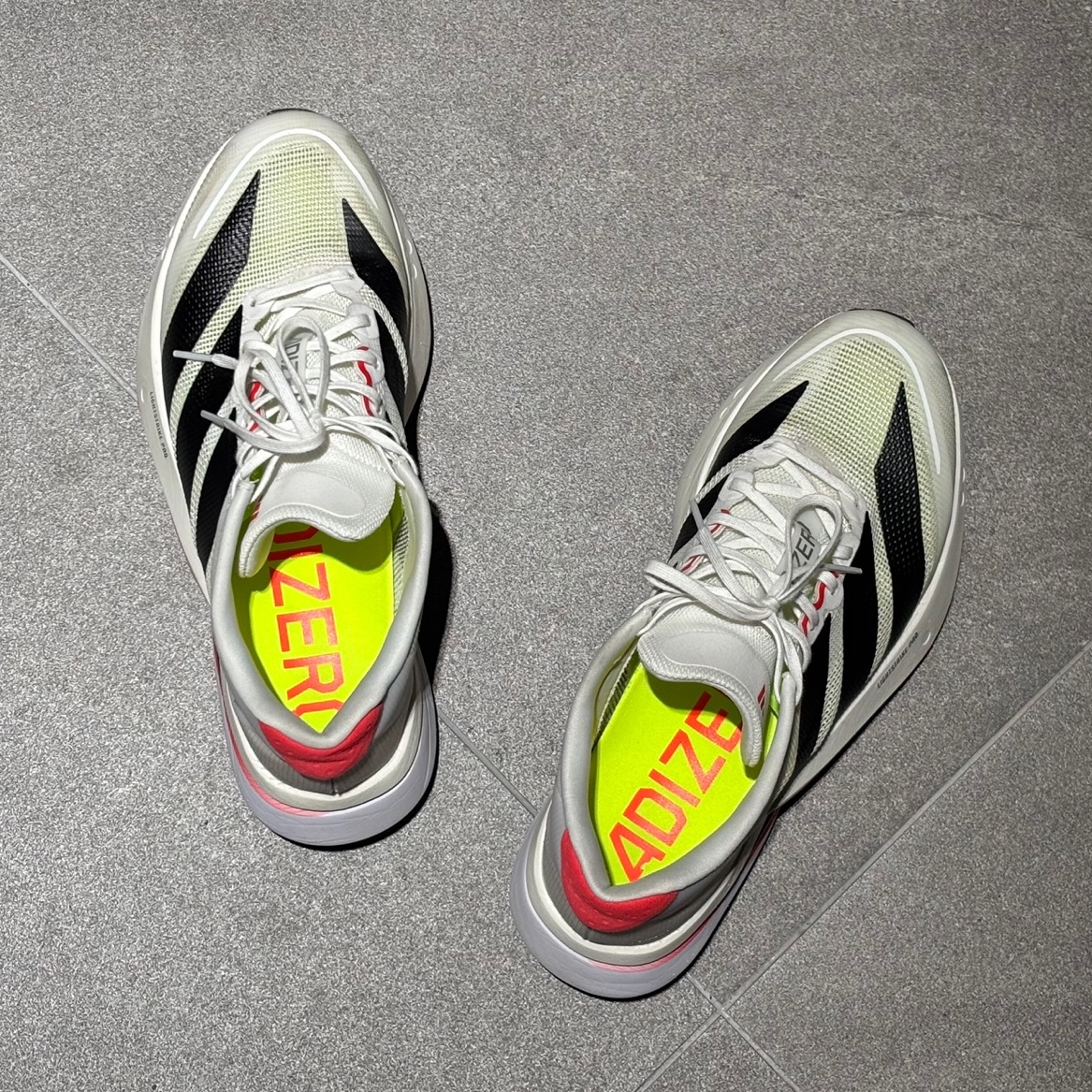 Adidas Adizero Boston 13 Cloud White Core Black 착용 스타일
