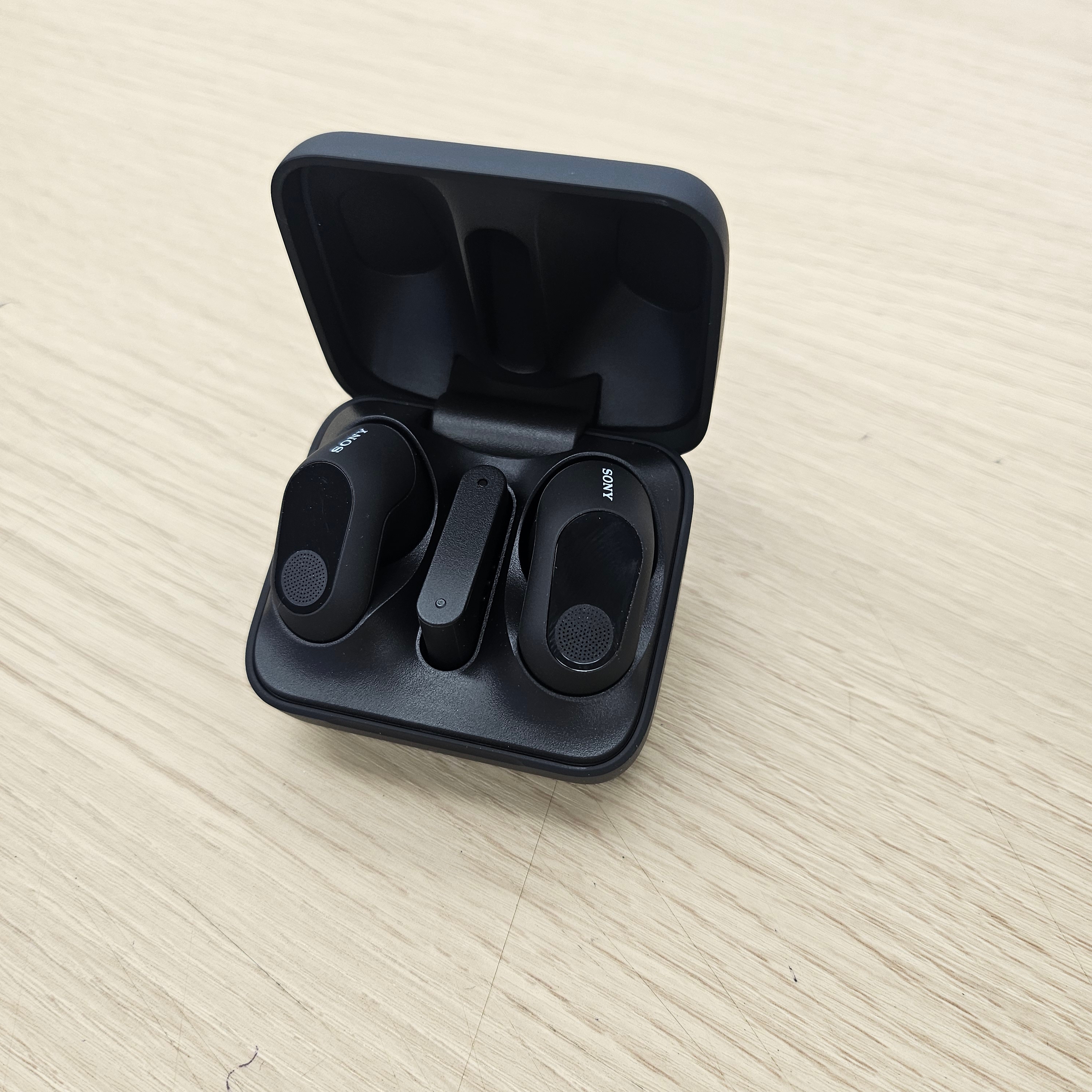 Sony INZONE Buds Black (Sony Korea Ver.) 착용 스타일 - 2