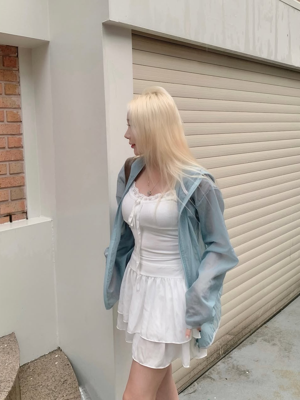 SLOW RECORD HOUSE Unisex Mesh Lightweight Jacket Skyblue 착용 스타일 - 3