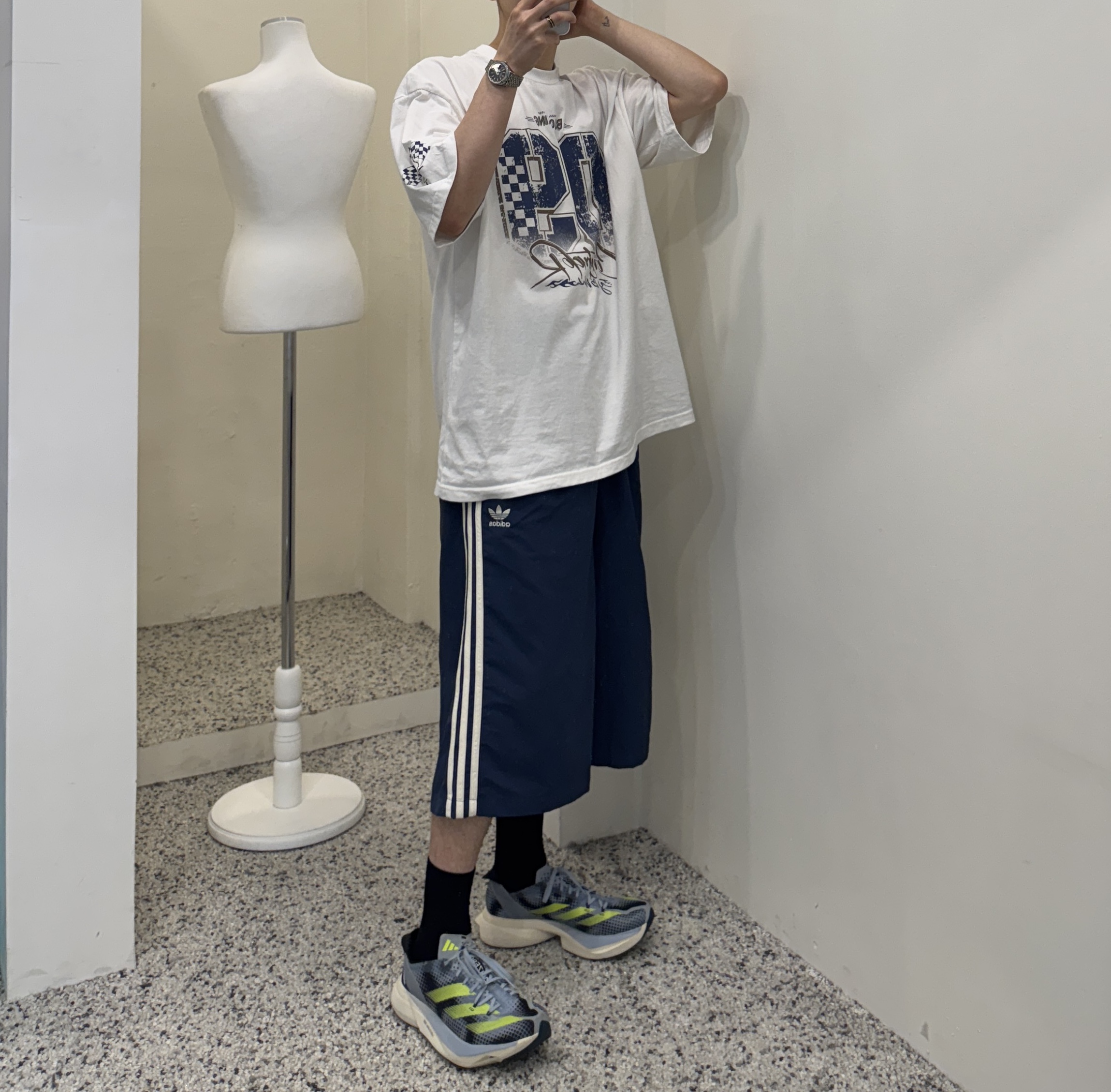 Adidas Adizero Adios Pro 3 Wonder Blue Lucid Lemon 착용 스타일