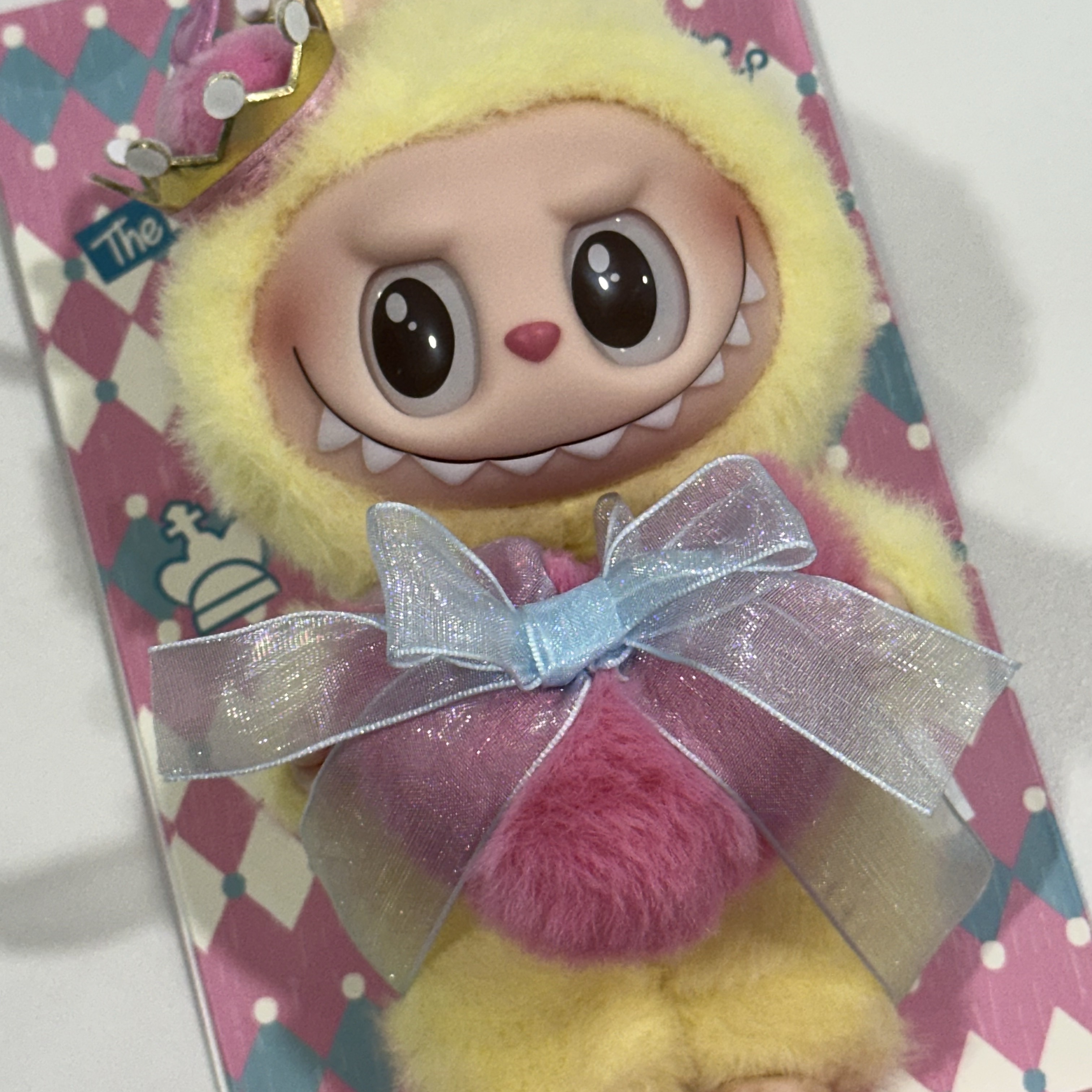 Pop Mart The Monsters Checkmate Series Plush Keyring 착용 스타일 - 2