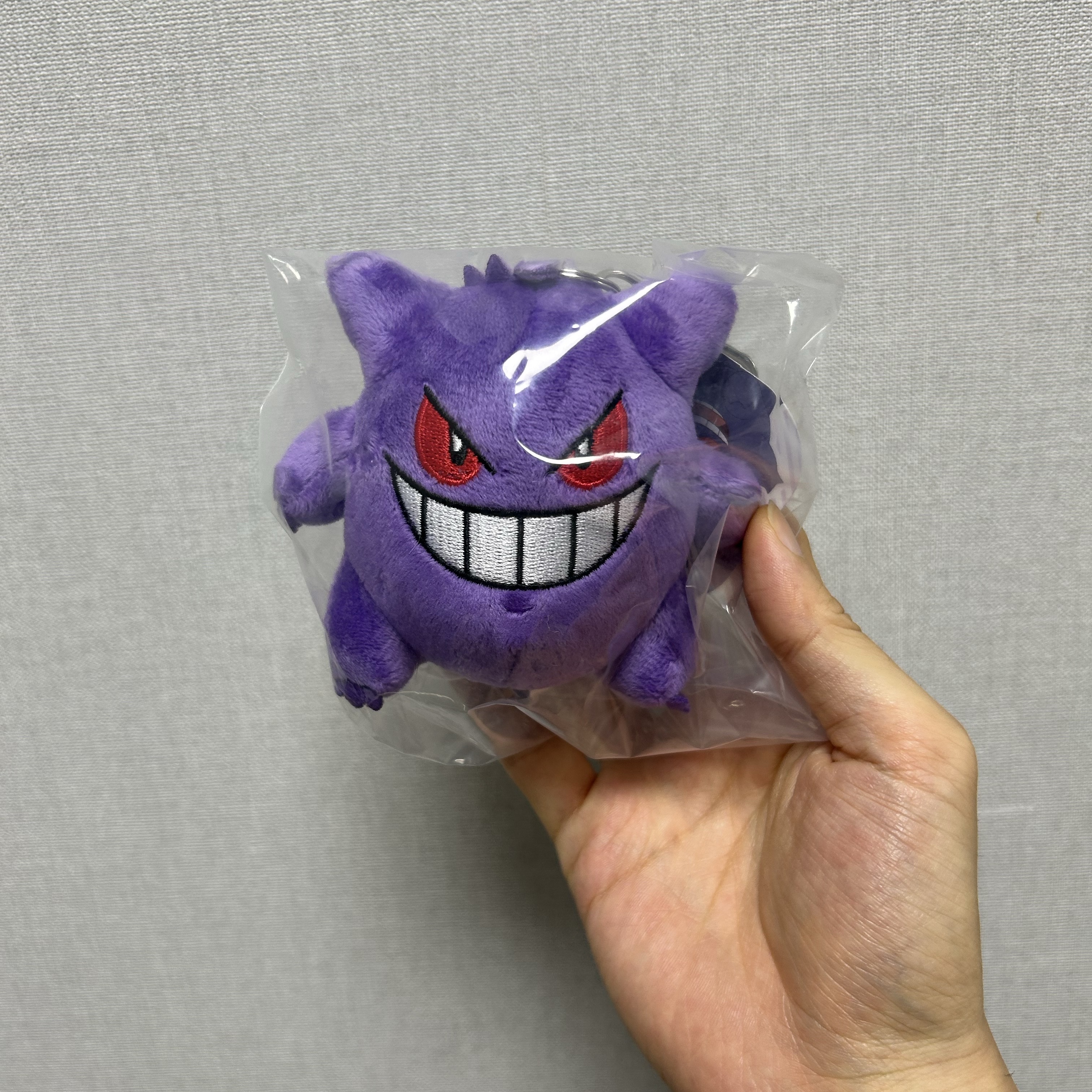 Many a Little Pokemon Phantom Keyring 8Cm 착용 스타일