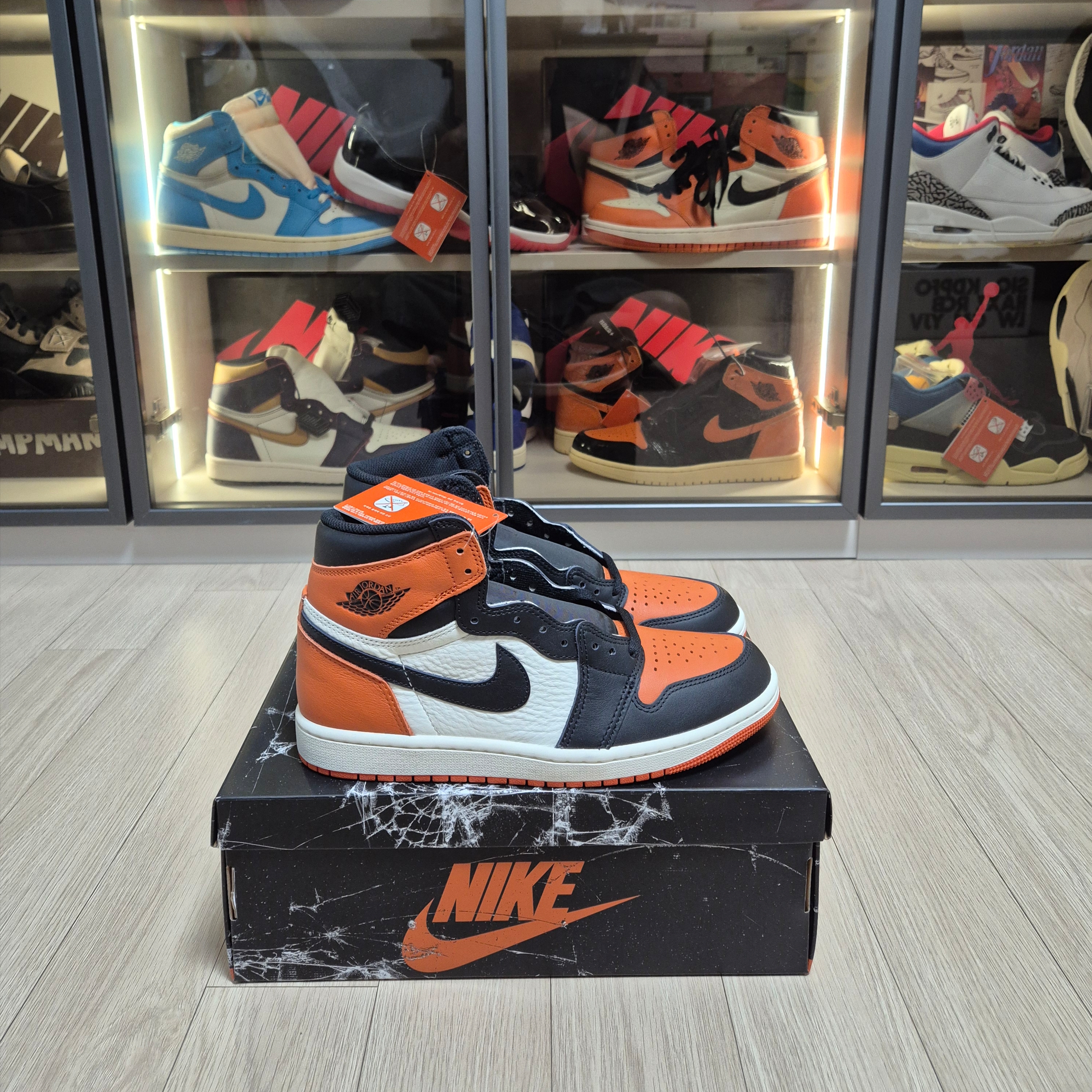 Jordan 1 Retro High OG Shattered Backboard, Jordan 1 Retro High OG Reverse Shattered Backboard 착용 스타일 - 9