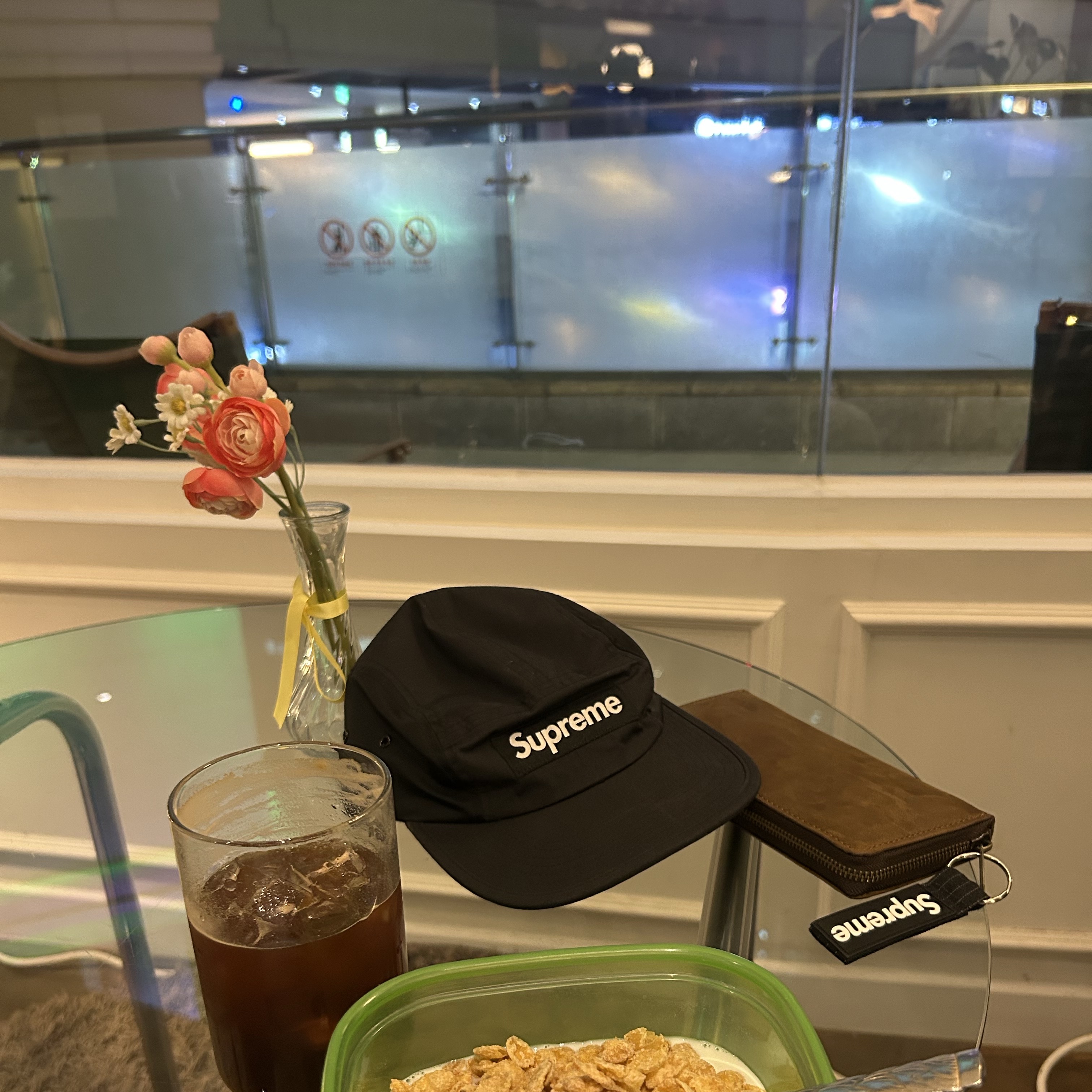 Supreme Ripstop Keychain Black - 24SS, Supreme Waxed Ripstop Camp Cap Black - 24FW 착용 스타일