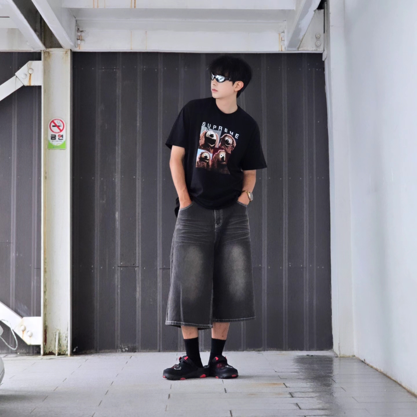 Supreme Rowlf T-Shirt Black - 24SS, Samsung Galaxy Watch6 44mm LTE Silver (Korean Ver.) 착용 스타일 - 4