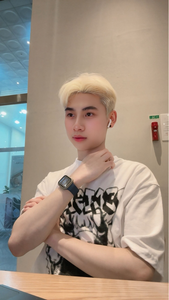 KREAM 프로필 이미지