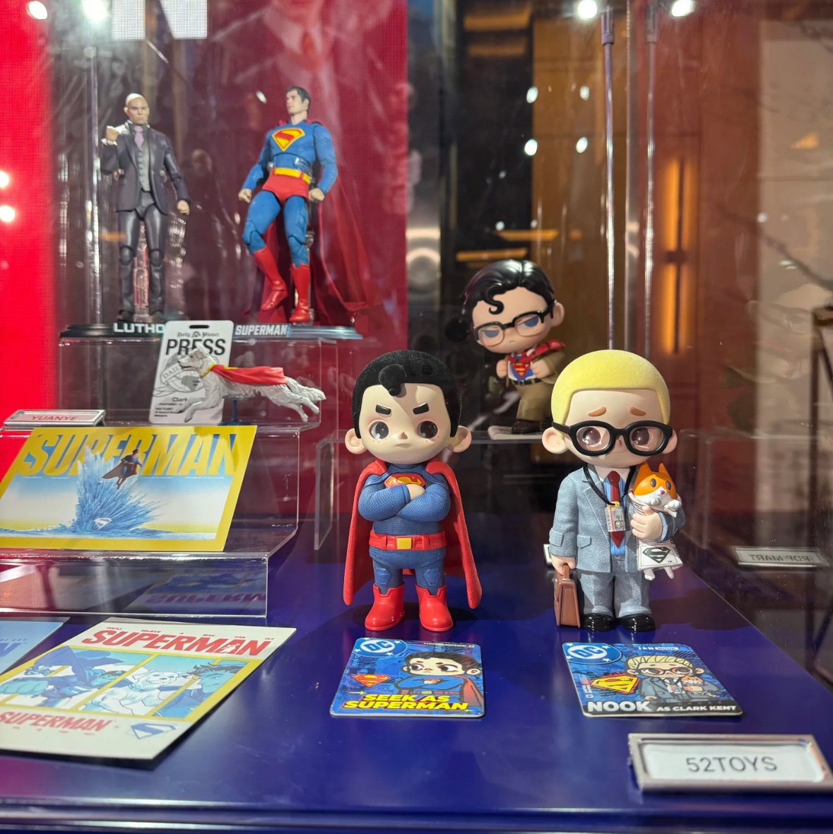 Pop Mart Superman Kubo Figurine 착용 스타일 - 2