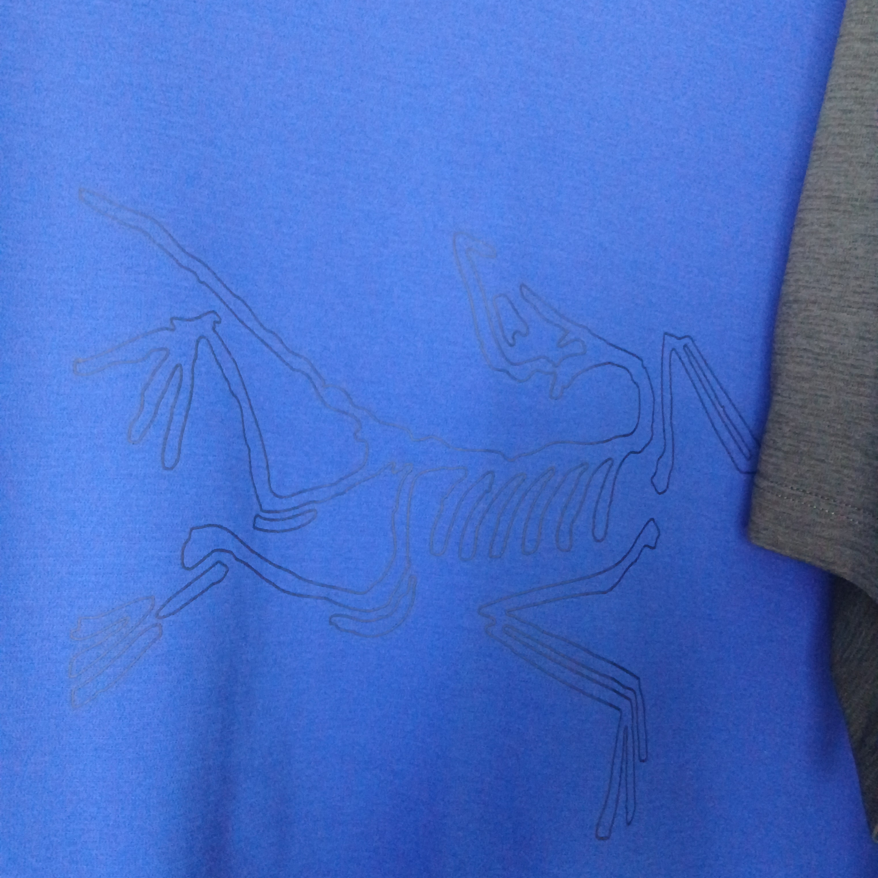 Arc'teryx Cormac Logo SS T-Shirt Atmos Heather, Arc'teryx Cormac Logo SS T-Shirt Black Heather 착용 스타일 - 2
