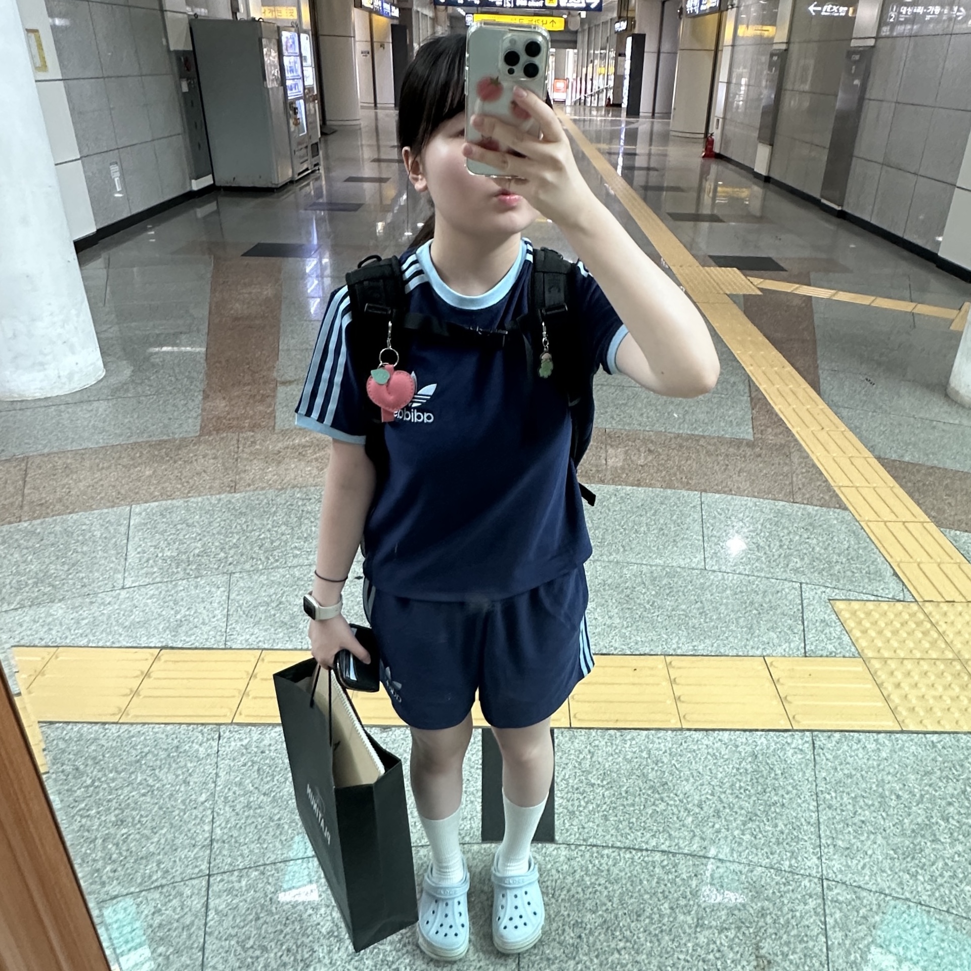 (W) Adidas Terry Shorts Dark Blue - KR Sizing, (W) Adidas Terry 3S T-Shirt Dark Blue - KR Sizing 착용 스타일
