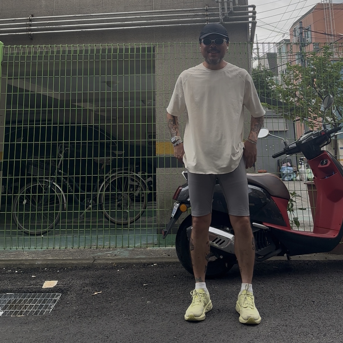 Asics Novablast 5 Lite Show Huddle Yellow 착용 스타일