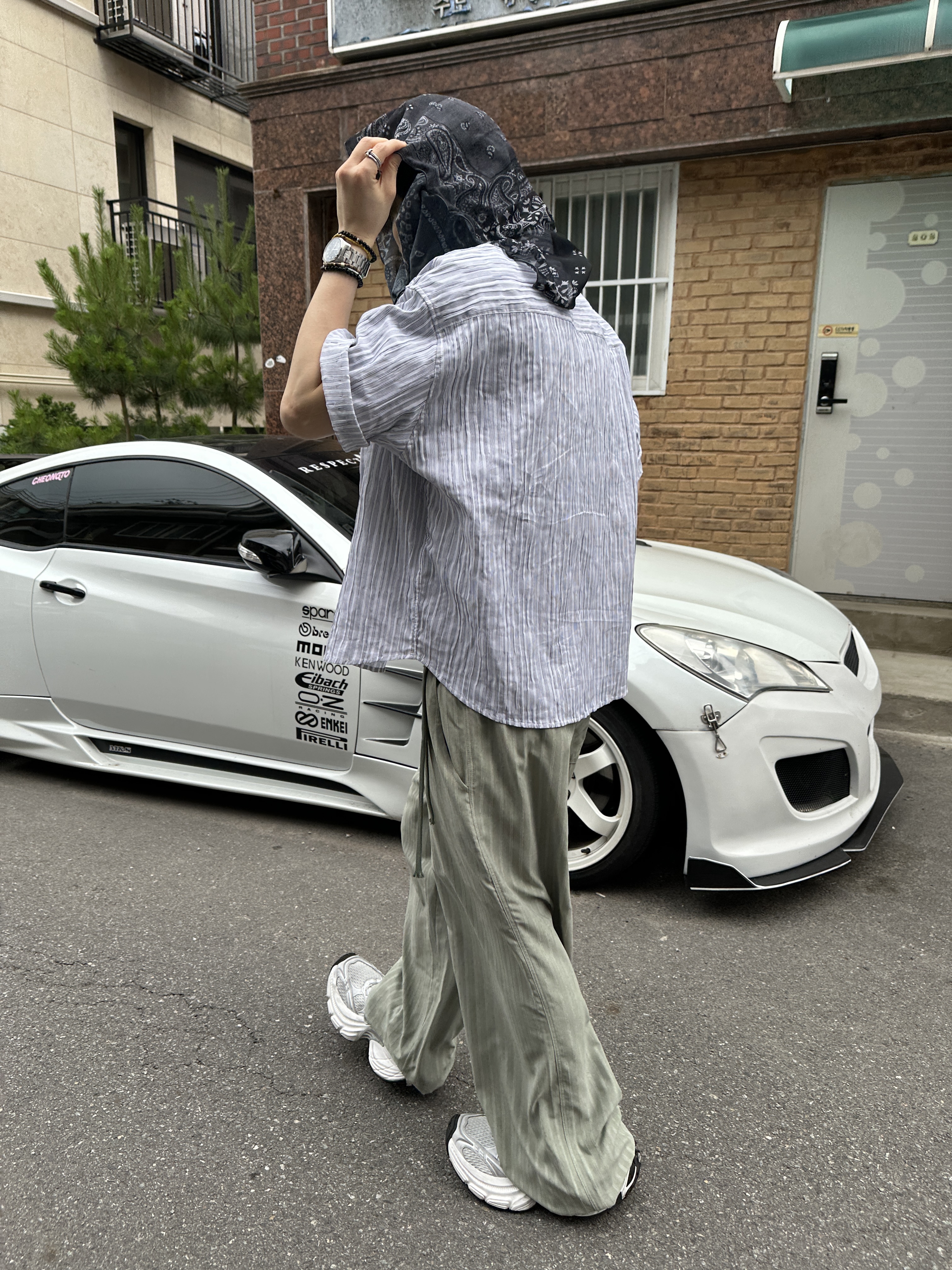 Hono Report Easy Big Rope Pants Pistachio, Hono Report Leaf Bracelet 착용 스타일 - 2