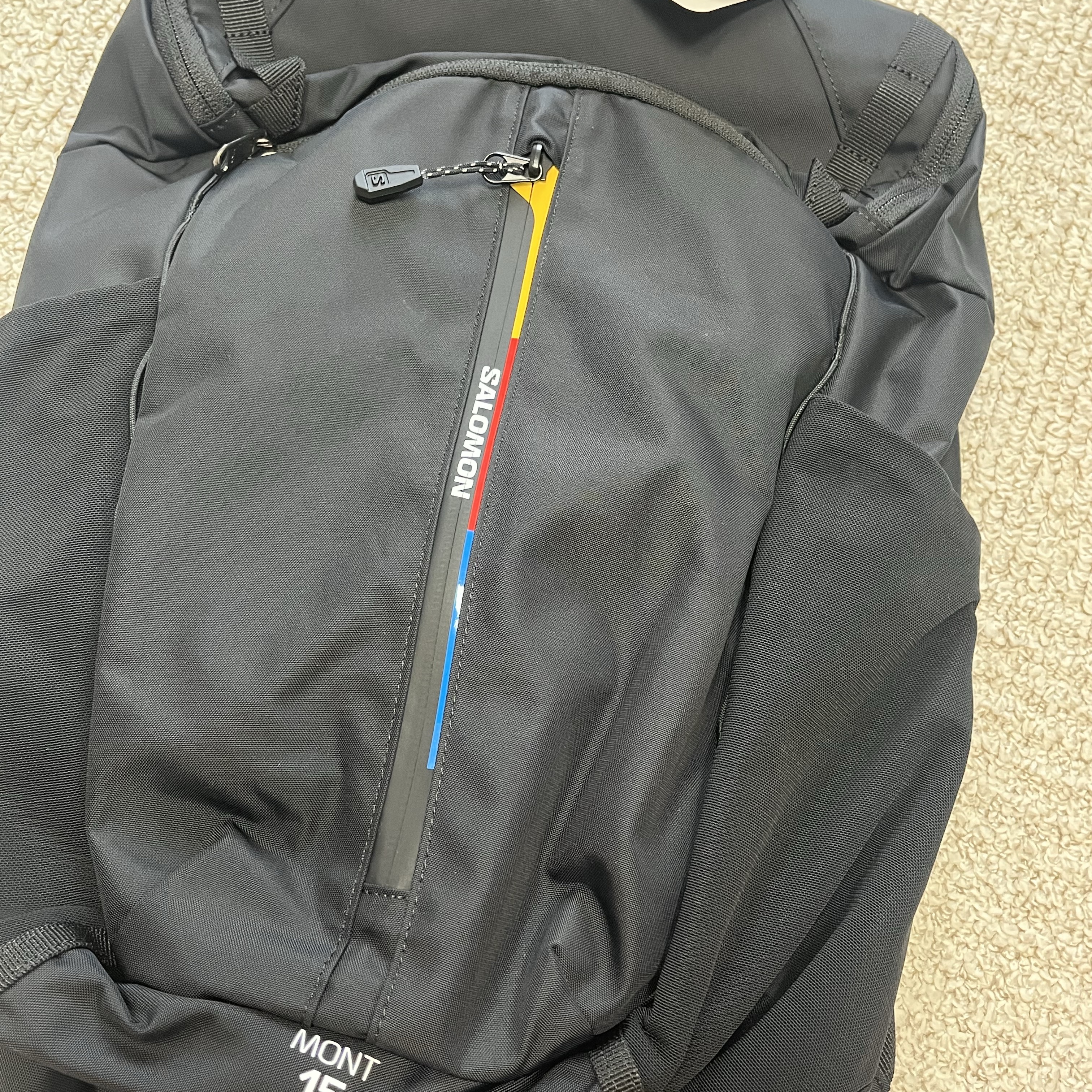 Salomon Mont LT Backpack Black 착용 스타일