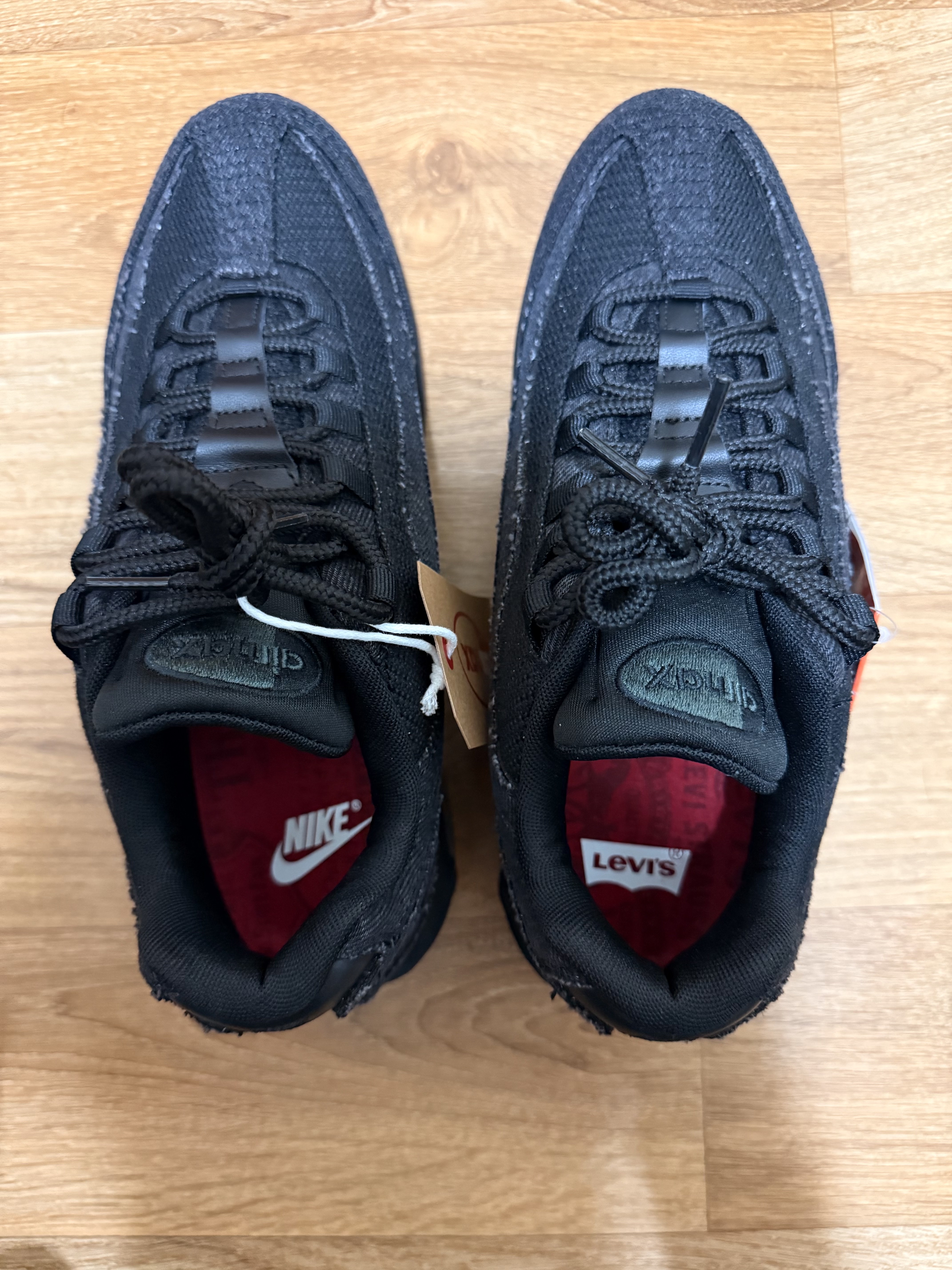 Nike x Levi's Air Max 95 Black 착용 스타일 - 3