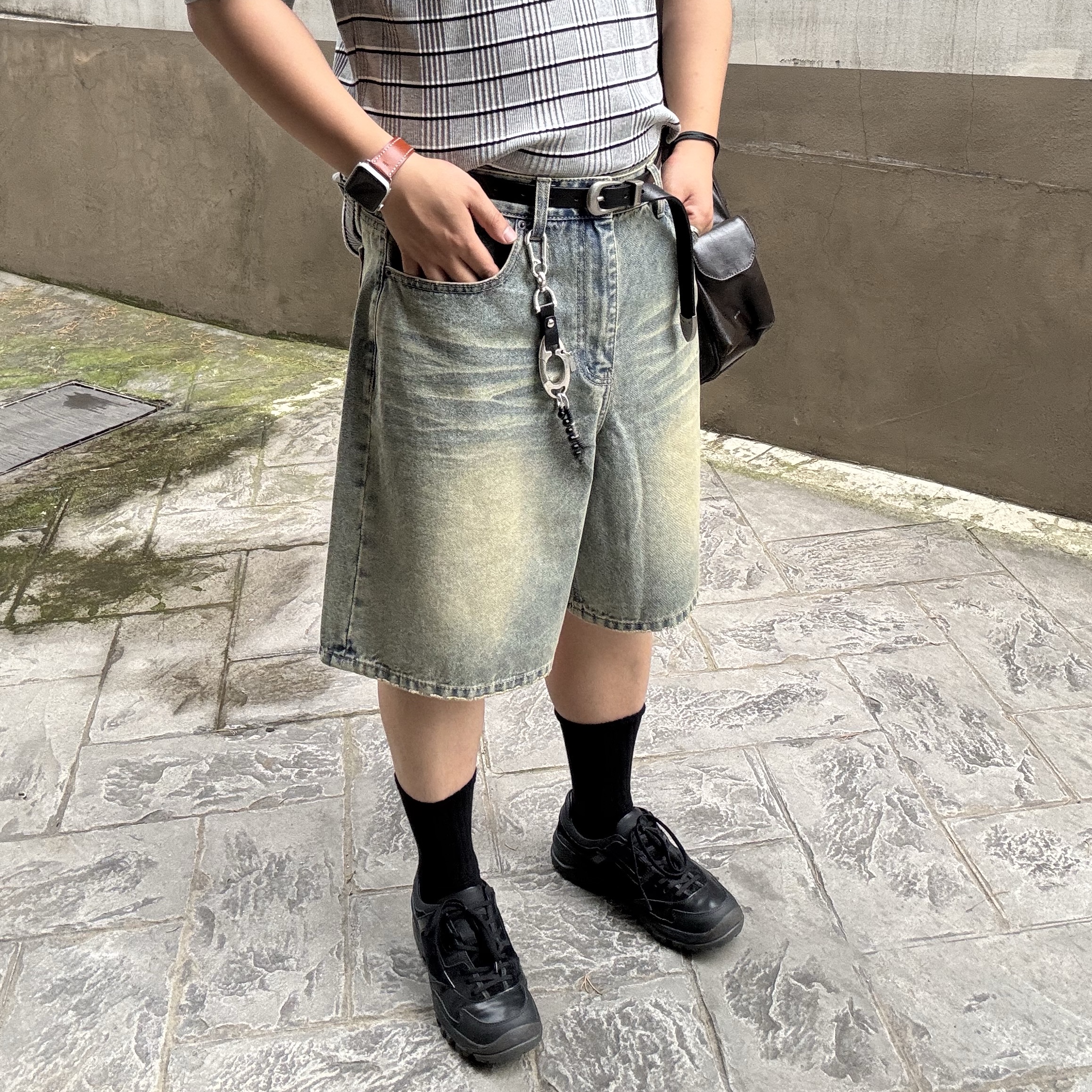 Stand Oil Joey Bag Marron, Millo Archive Object Unit Carabiner Silver 착용 스타일 - 2