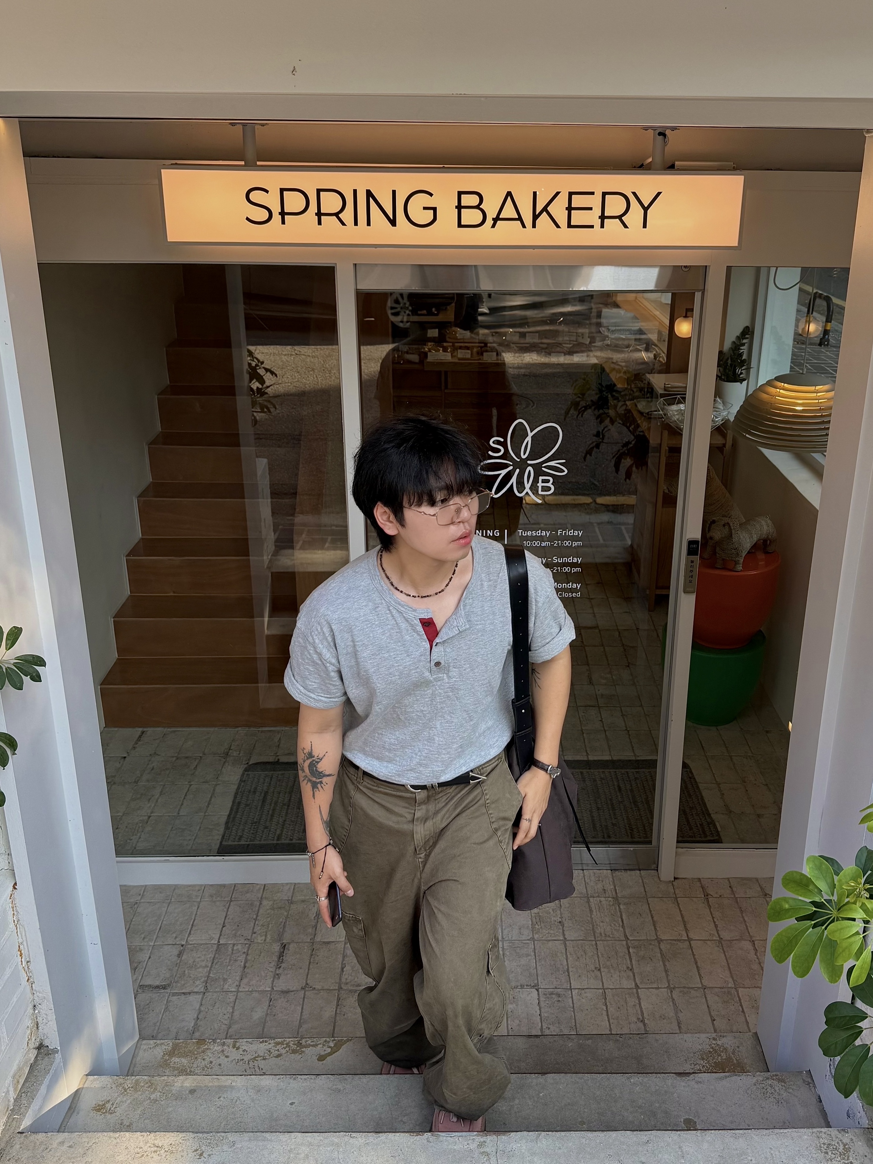 noun Washed Cargo Pants Khaki, LOSTGARDEN Dive Pink 착용 스타일 - 6