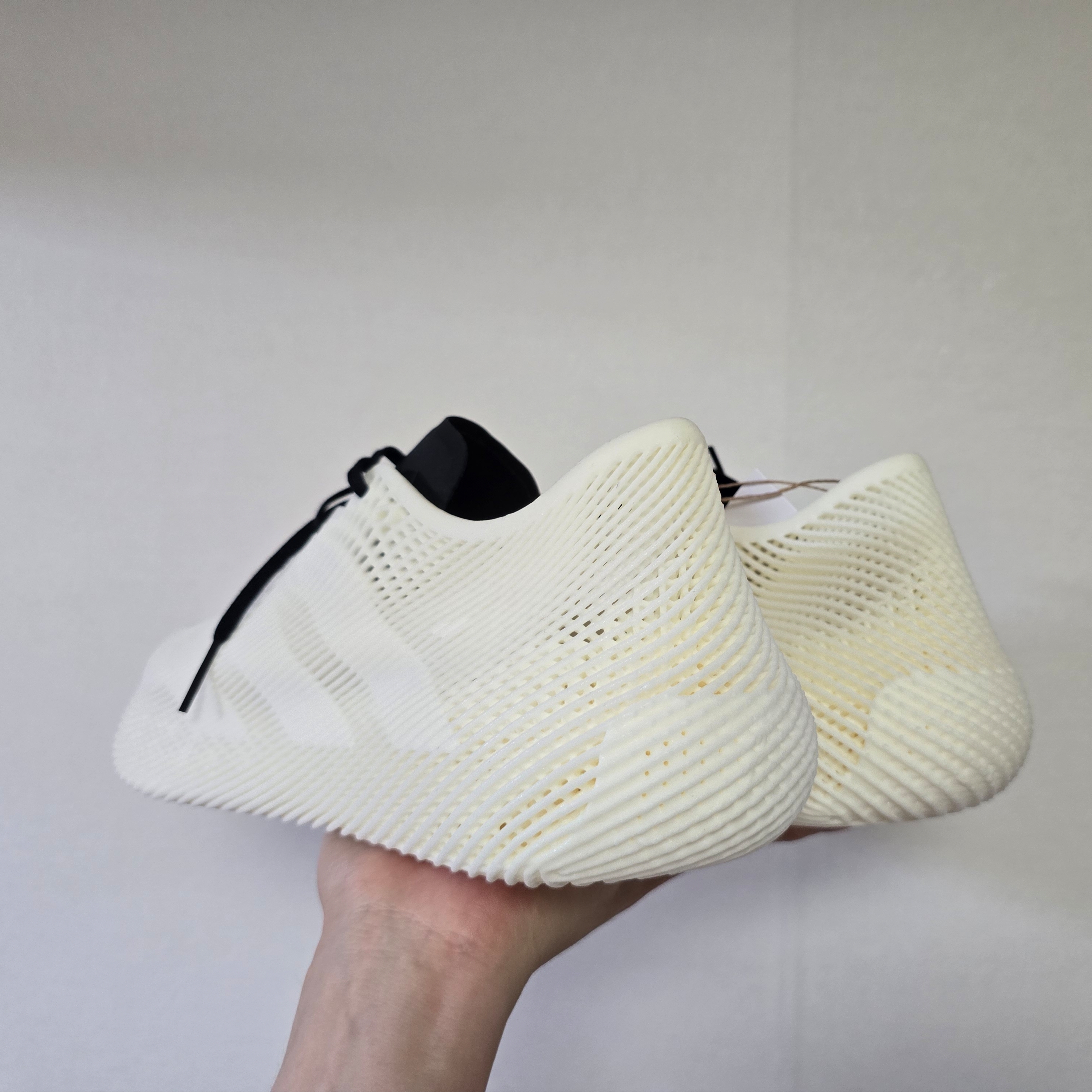 Adidas Climacool Laced Off White Core Black 착용 스타일 - 2
