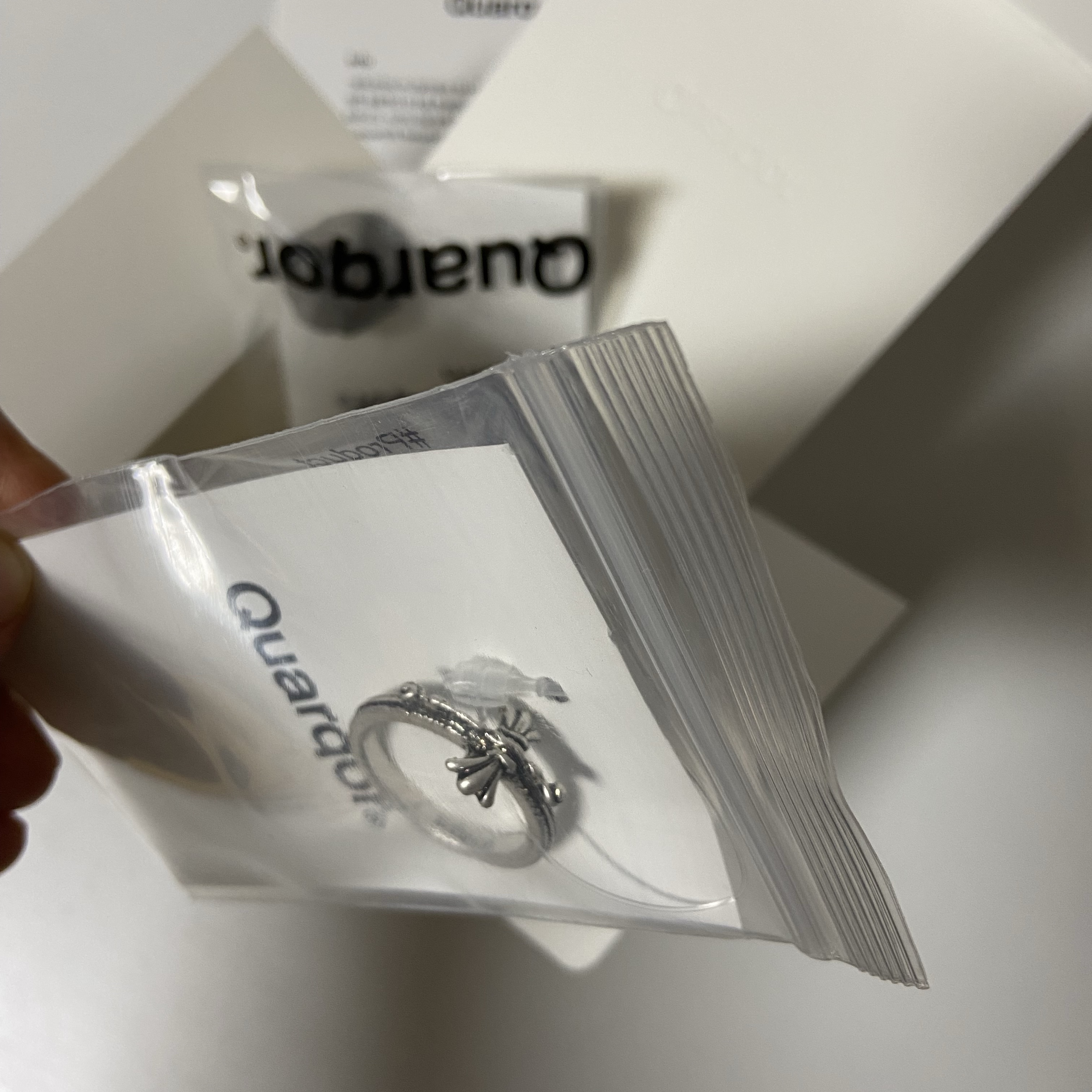 Quarqor #5117 Ring 착용 스타일 - 2