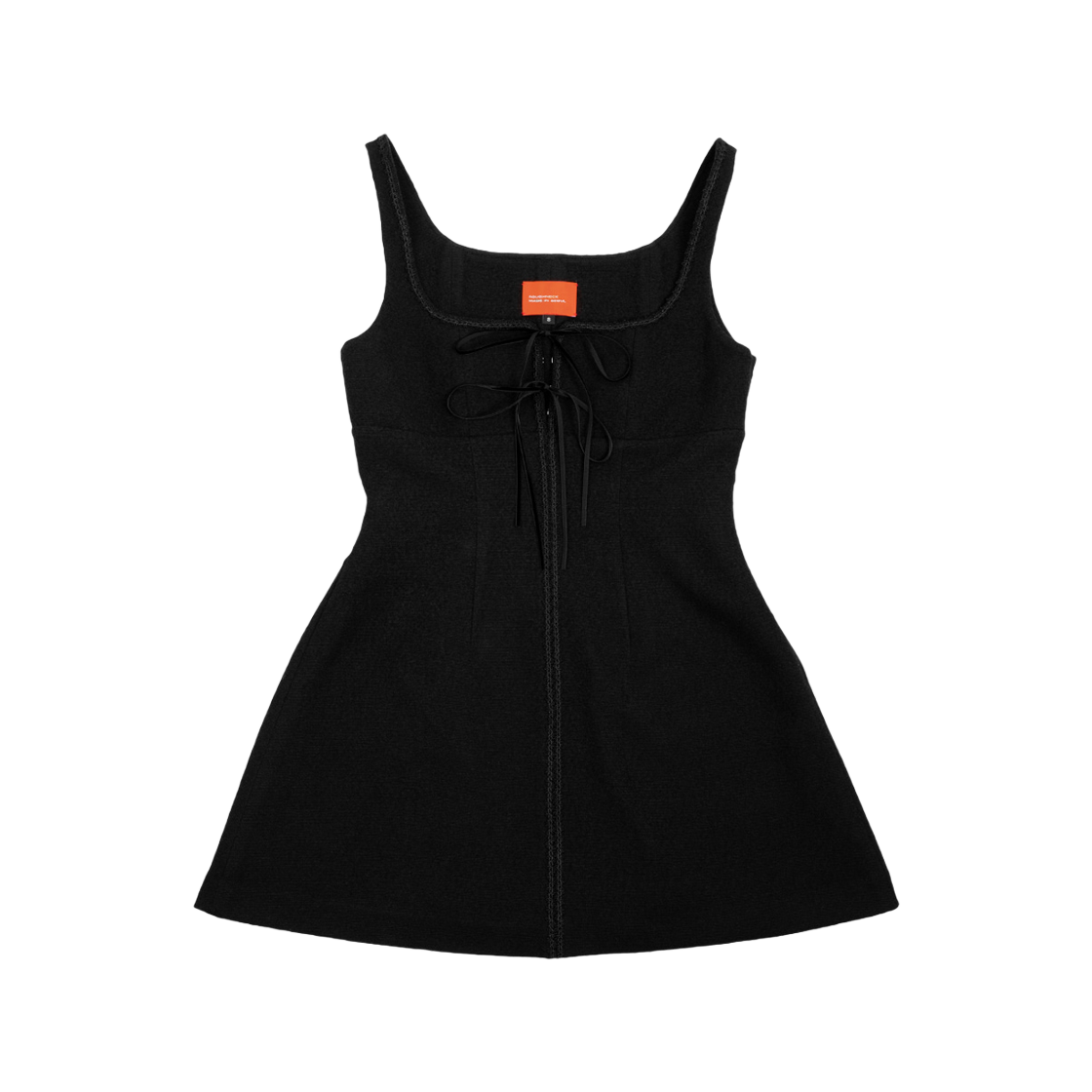 러프넥 블랙 레이스 컷아웃 드레스