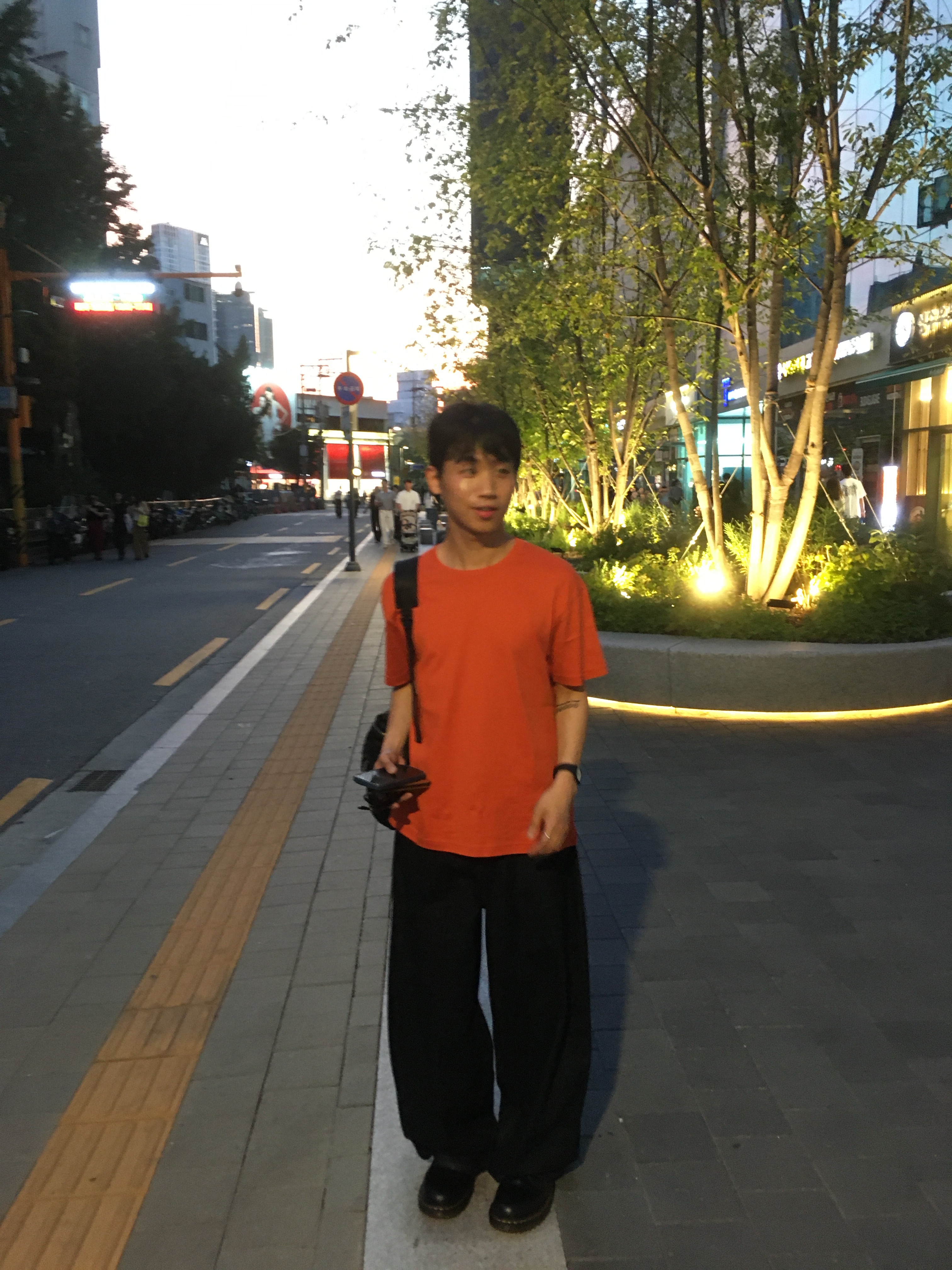 noun Wide Curved Denim Pants One Washed, Dr. Martens 1461 Smooth Black 착용 스타일 - 1