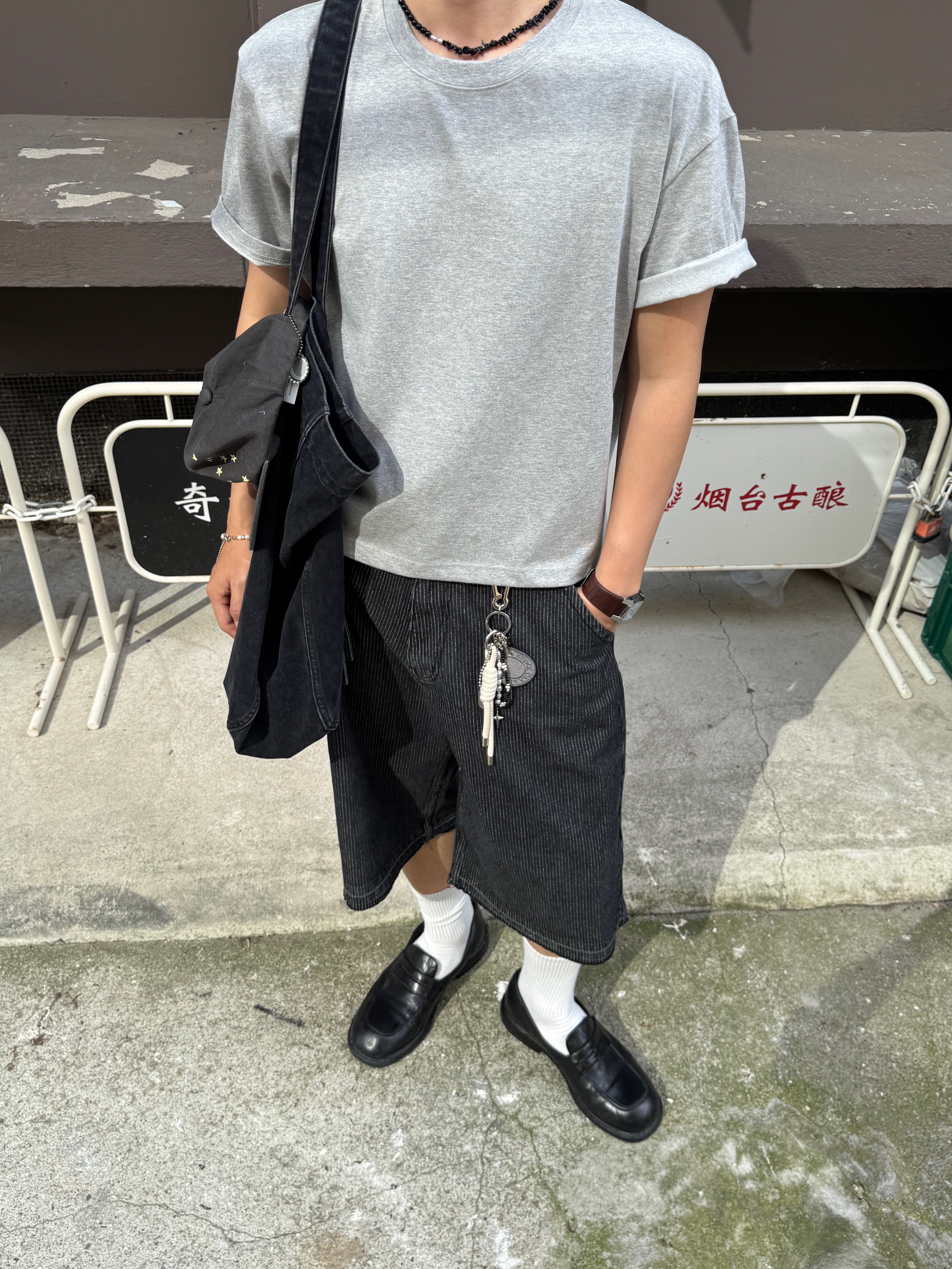noun Belted Bermuda Denim Pants Black 착용 스타일 - 3