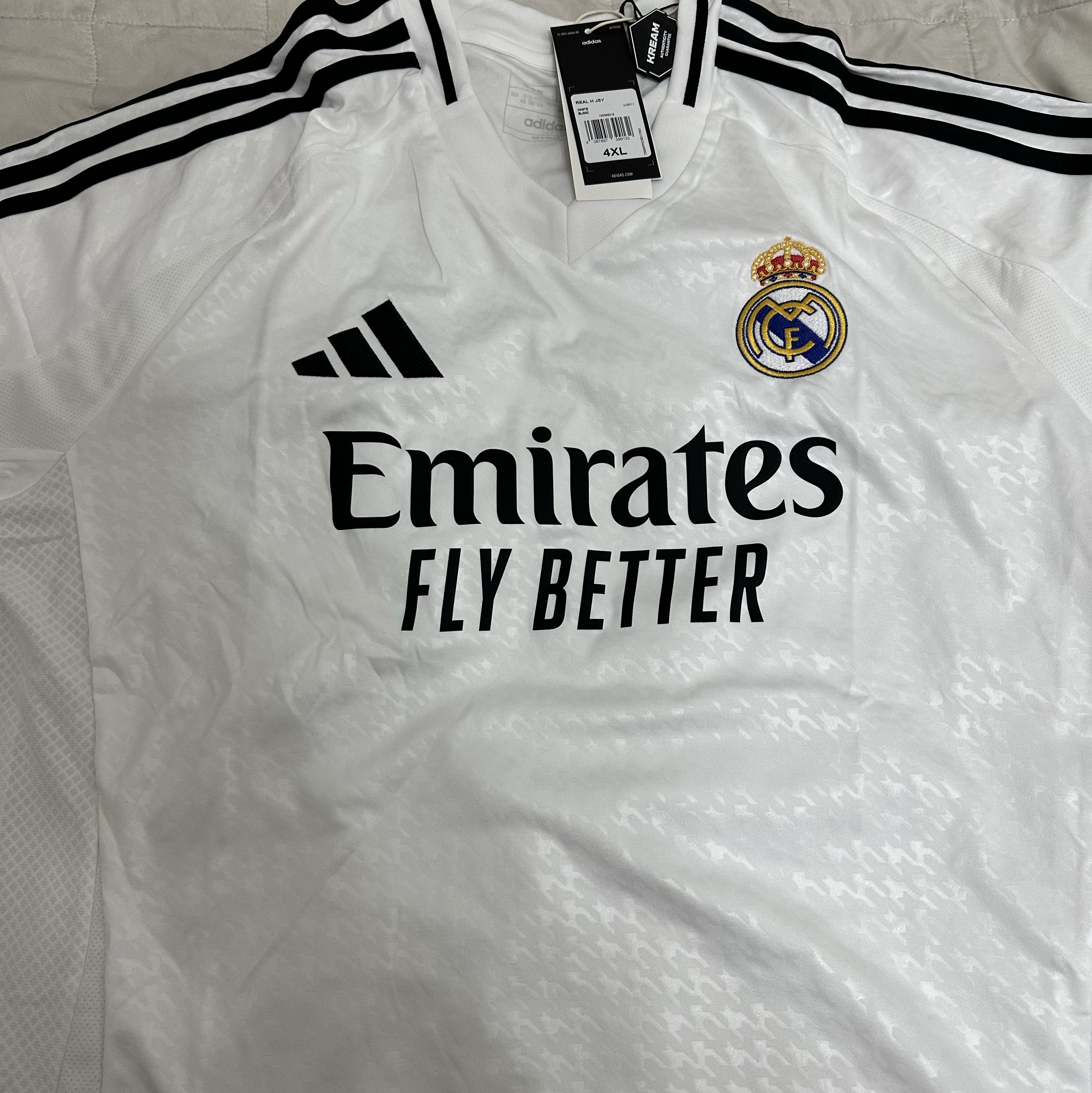 Adidas Real Madrid 2024/25 Home Jersey White - KR Sizing (Non Marking Ver.) 착용 스타일