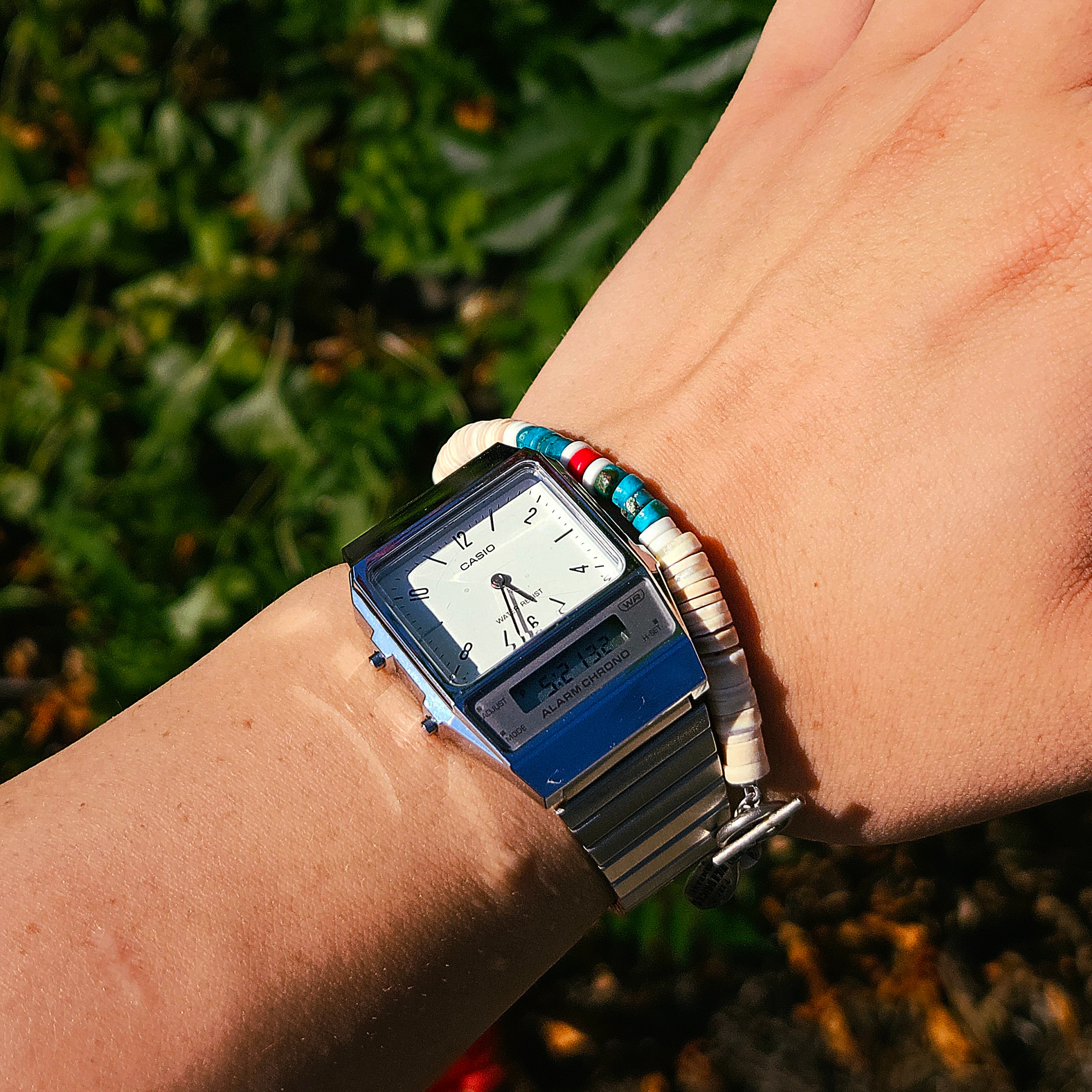 Casio AQ-800E-7A2 착용 스타일