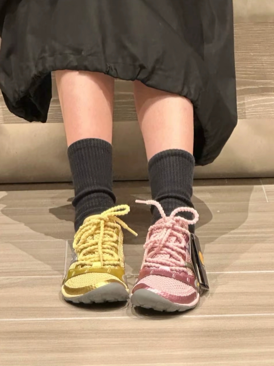 Adidas Yeezy Slide Onyx, Dior Saddle Flap Card Holder Blue Dior Oblique Jacquard 착용 스타일 - 4