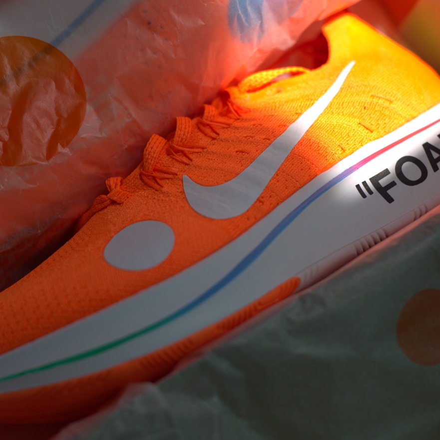 Nike x Off-White Zoom Fly Mercurial Total Orange 착용 스타일