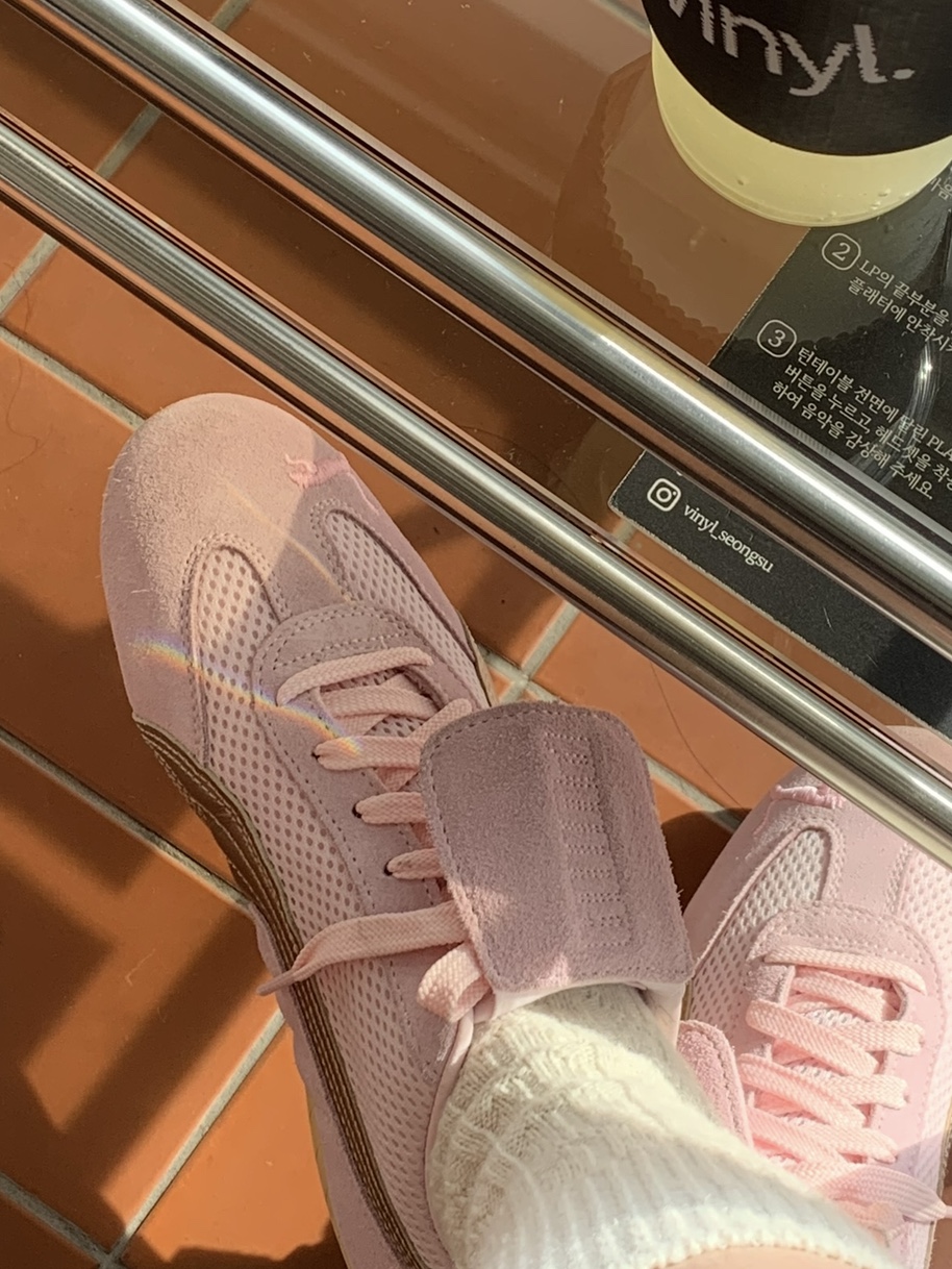 Puma x Open Yy Speedcat Whisp of Pink Chamomile 착용 스타일