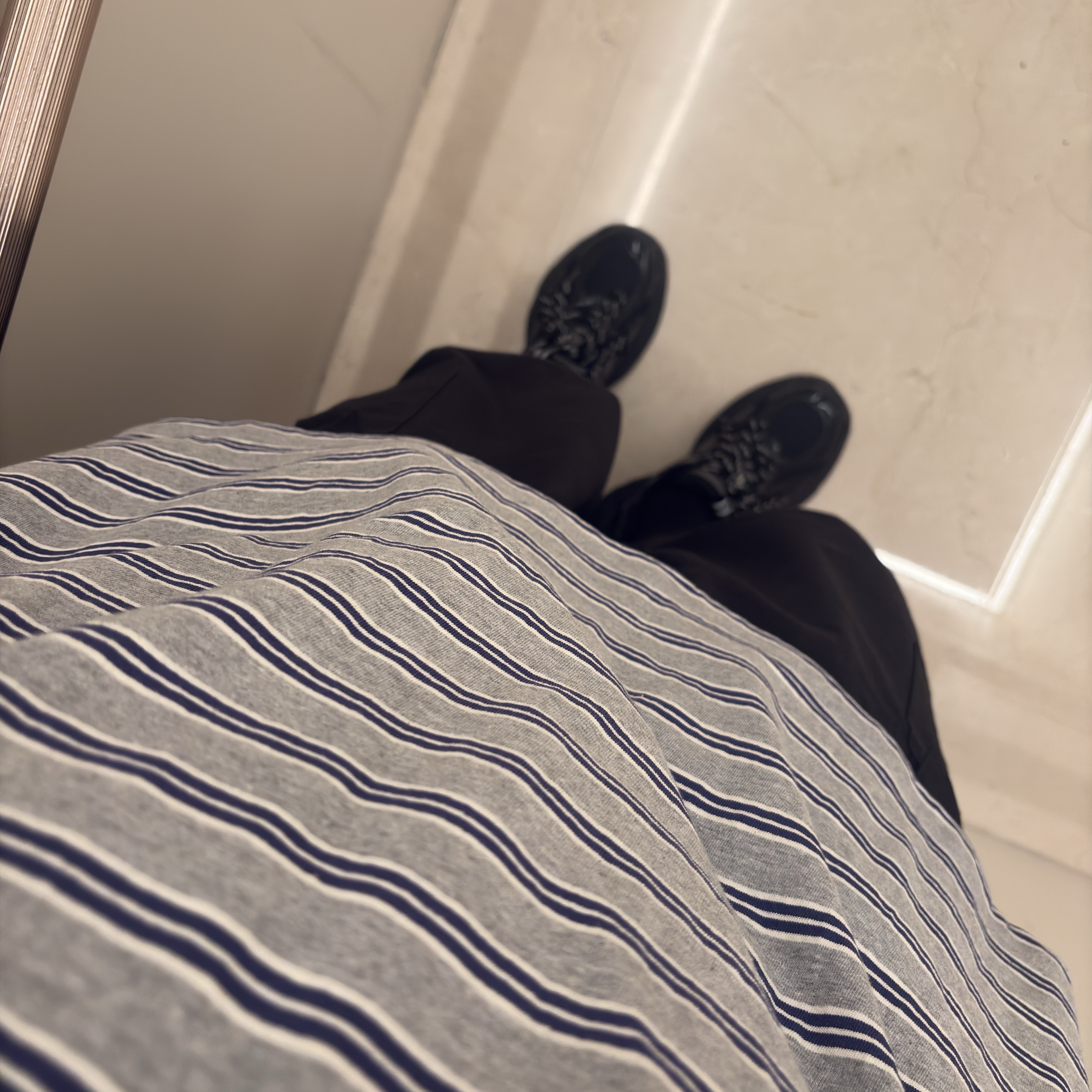 [KREAM 단독] MJD Oversized Stripe Polo Melange Grey 착용 스타일
