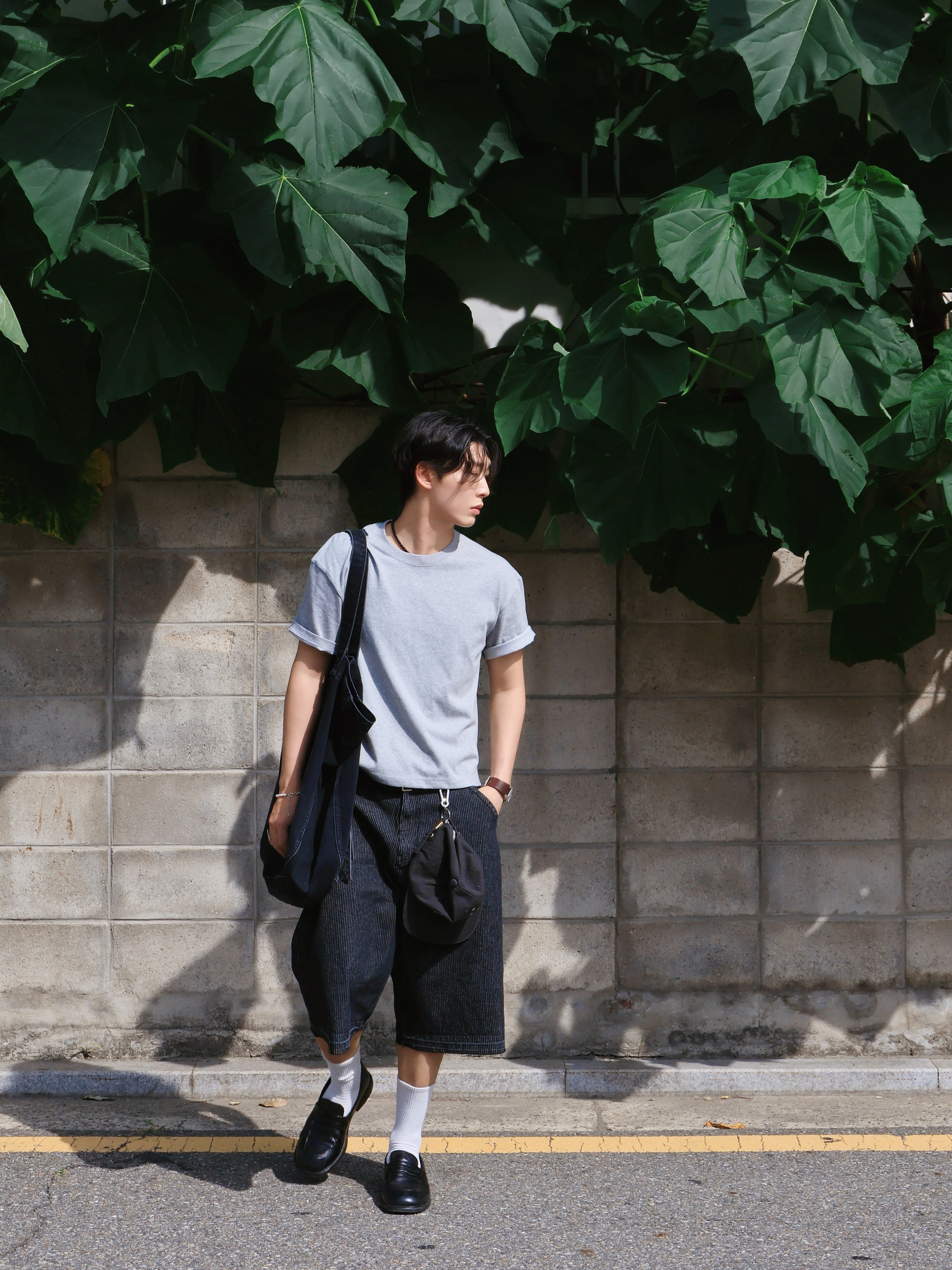 noun Belted Bermuda Denim Pants Black 착용 스타일 - 2